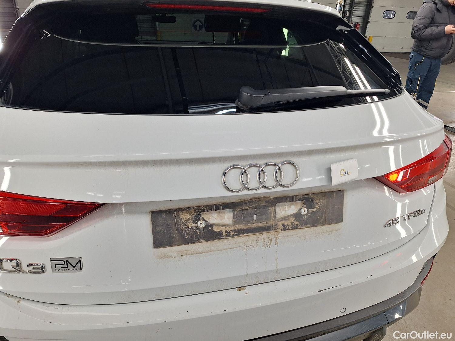  Audi  Q3 Audi,  SB '19 PHEV, Audi  Sportback 45 TFSI e S tronic 5d #22