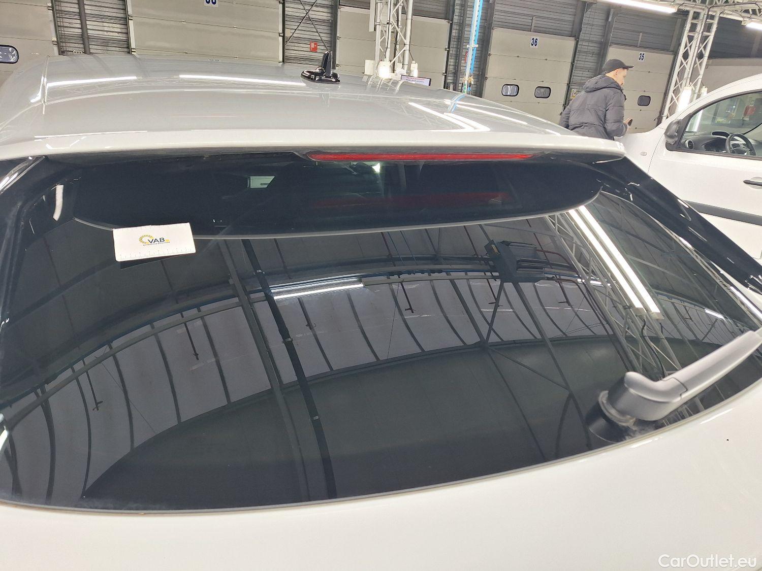  Audi  Q3 Audi,  SB '19 PHEV, Audi  Sportback 45 TFSI e S tronic 5d #26