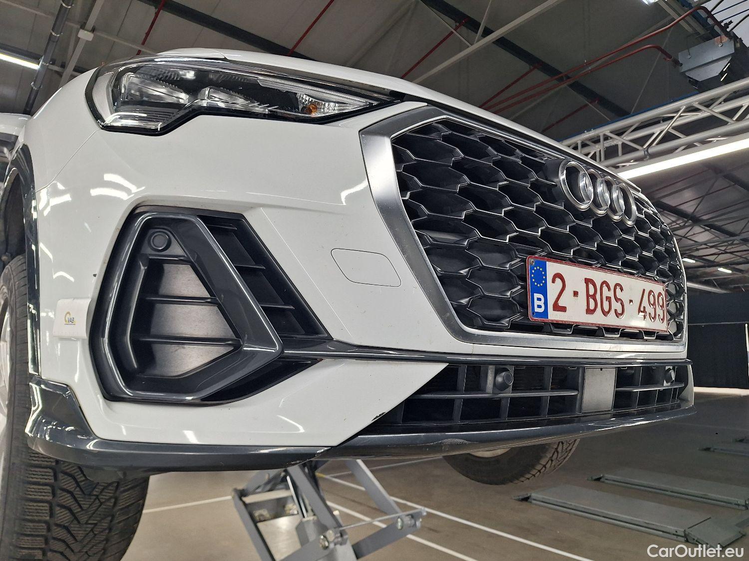  Audi  Q3 Audi,  SB '19 PHEV, Audi  Sportback 45 TFSI e S tronic 5d #1