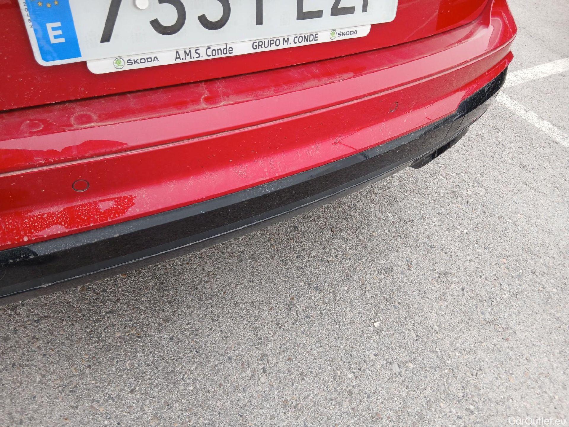  Land Rover  Discovery SKODA Enyaq / 2020 / 5P / todoterreno BEV IV 80 150 kW (204CV) 82 kW Sportline #33