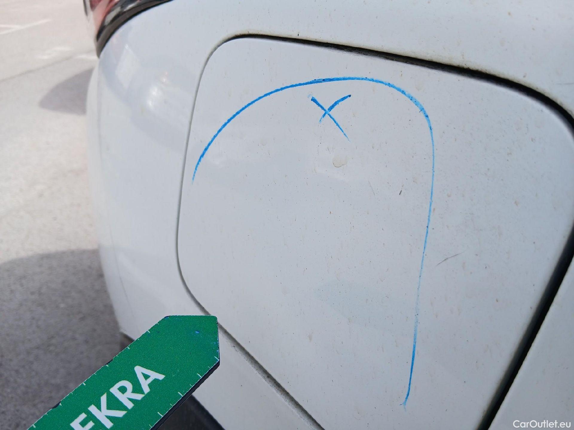  Nissan  Juke NISSAN  / 2014 / 5P / crossover G.E6D-Temp 83kW (112 CV) 5M/T ACENTA (CX) #36