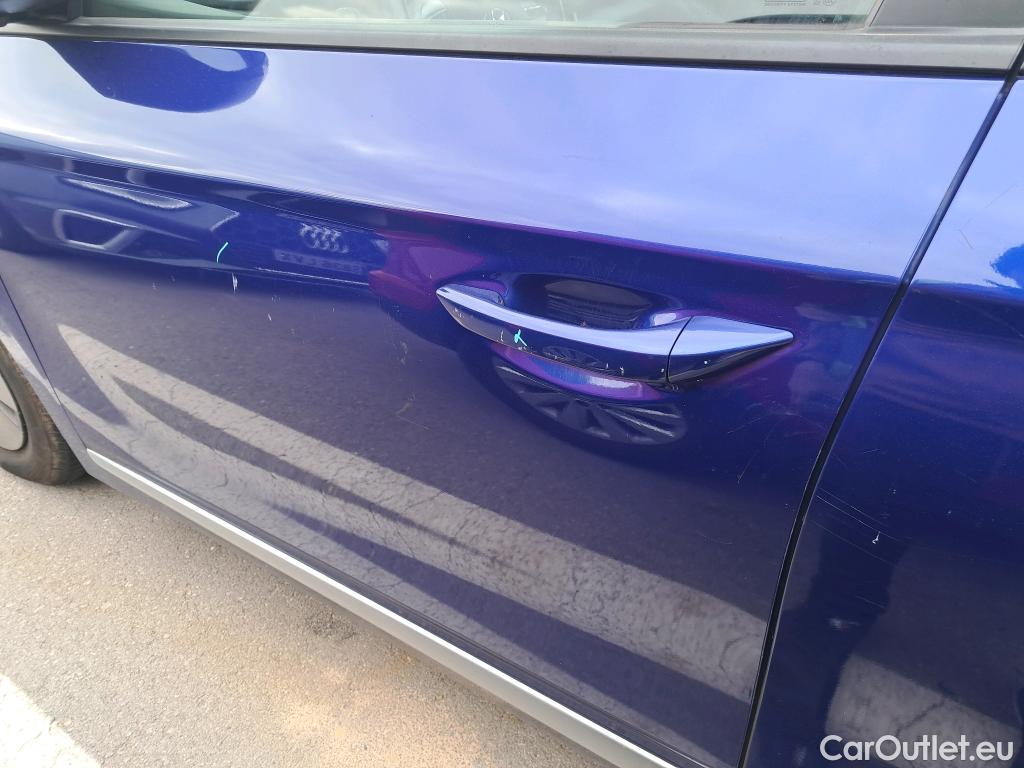  Hyundai   Ioniq HYUNDAI / 2019 / 5P / berlina con portón 1.6 GDI HEV Klass DT #5