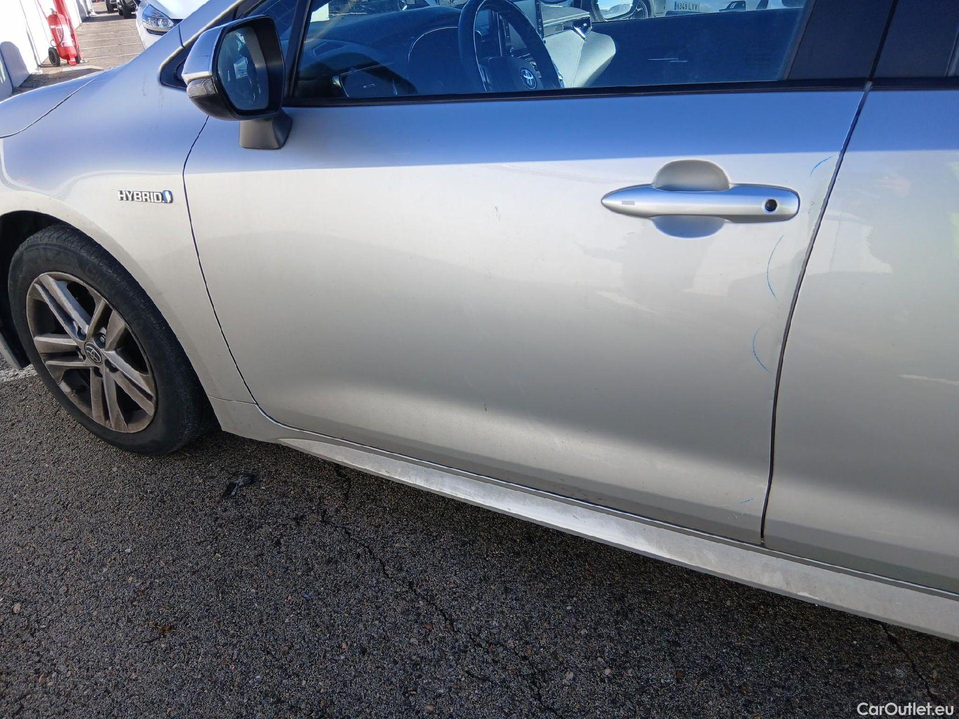  Toyota  Corolla TOYOTA  1.8 125H ACTIVE TECH E-CVT #21