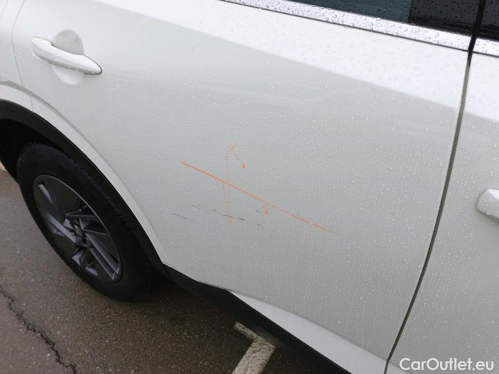  Nissan  Qashqai NISSAN  / 2021 / 5P / todoterreno DIG-T 116kW (158CV) mHEV Xtronic Acenta (AC2) #1