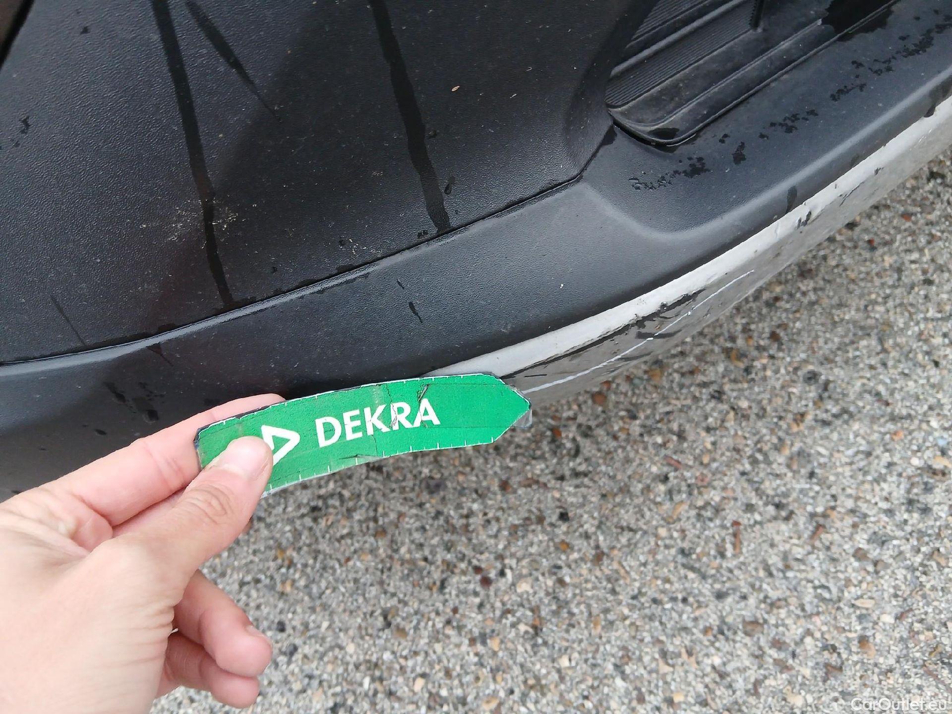  Toyota  RAV4 TOYOTA  / 2018 / 5P / todoterreno 2.5l 220H Advance #6