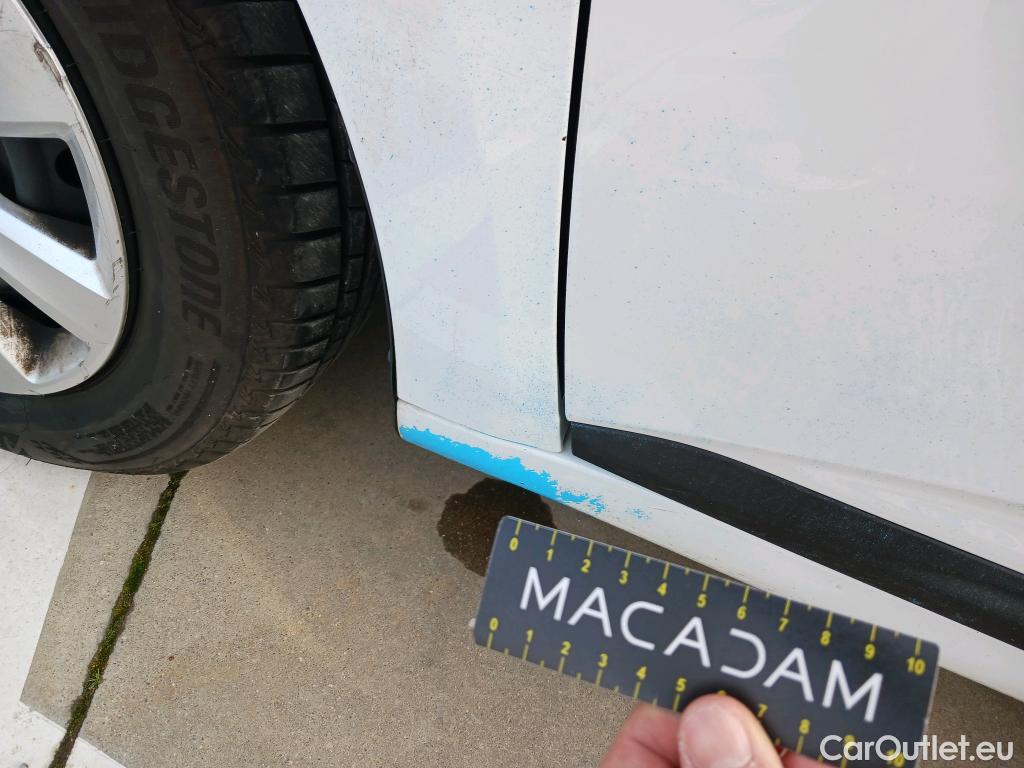  Renault  Clio RENAULT  / 2019 / 5P / berlina con portón Business TCe 74 kW (100CV) GLP #13