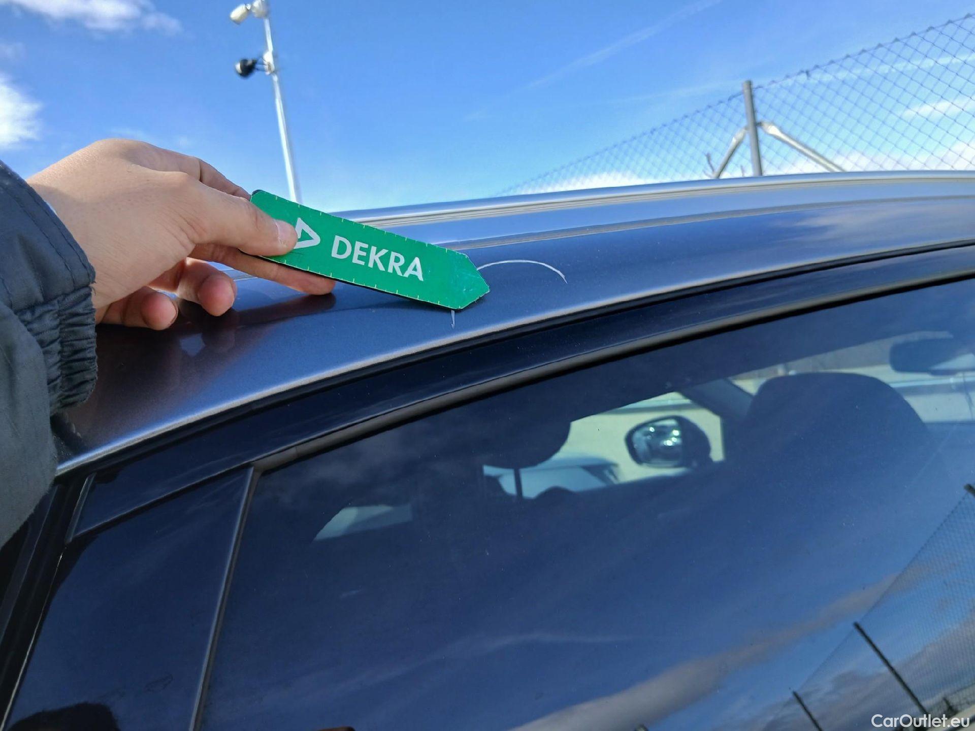  Nissan  Qashqai NISSAN  / 2021 / 5P / todoterreno DIG-T 116kW Xtronic N-Connecta (Skyline) #30