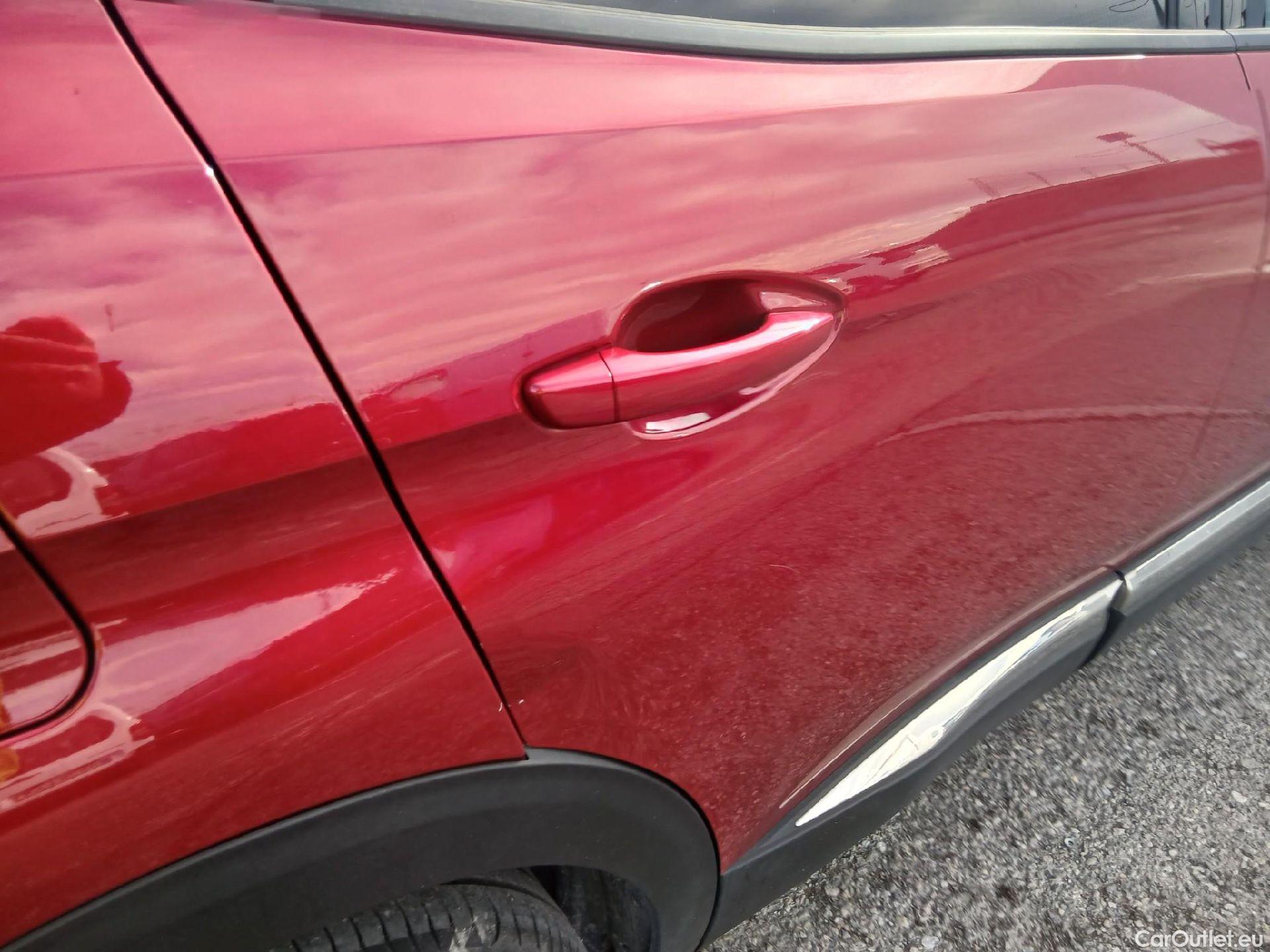  Peugeot  3008 PEUGEOT  / 2020 / 5P / todoterreno 1.5 BlueHDi 96kW S&S Allure Pack EAT8 #17