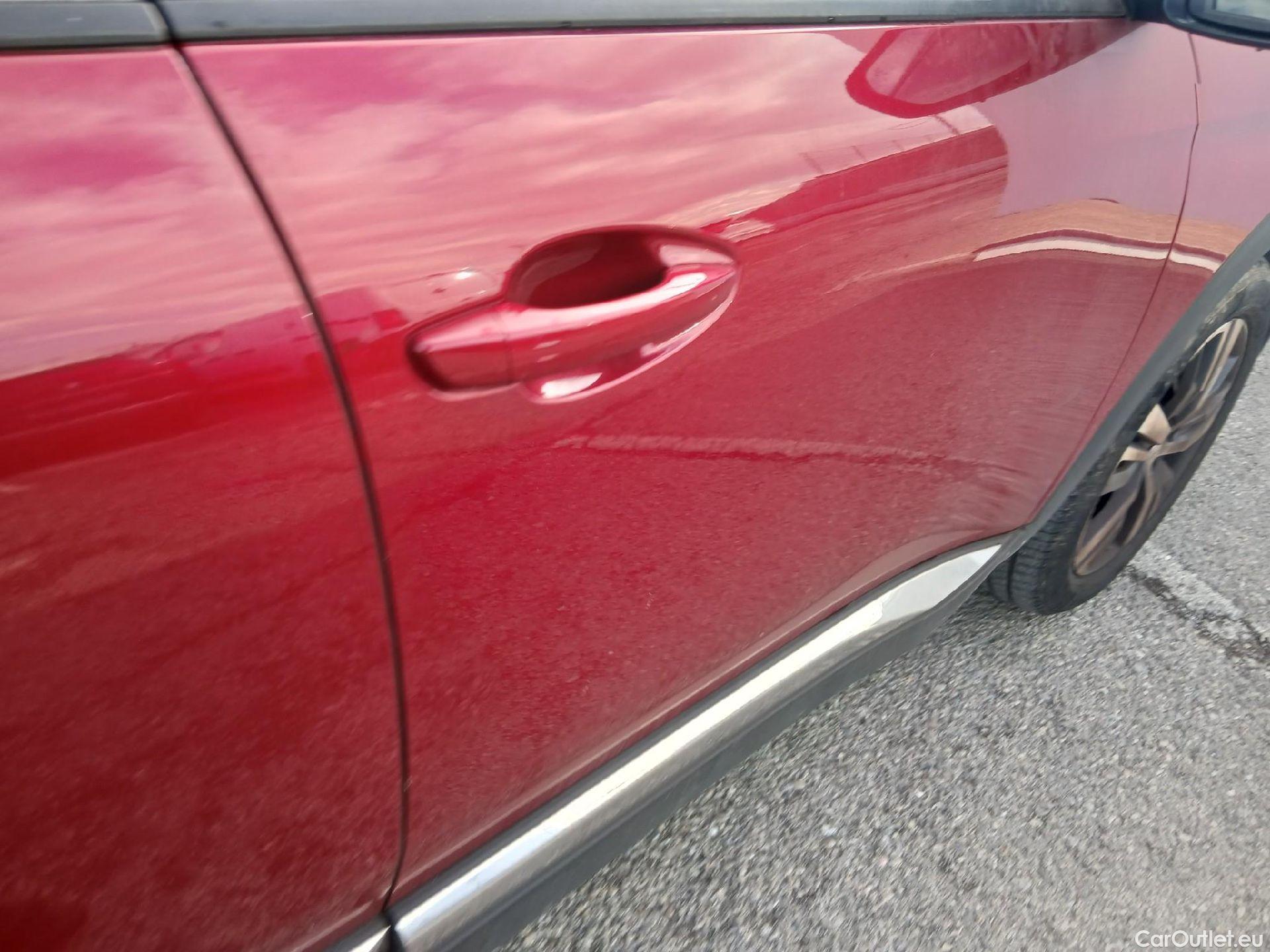  Peugeot  3008 PEUGEOT  / 2020 / 5P / todoterreno 1.5 BlueHDi 96kW S&S Allure Pack EAT8 #19