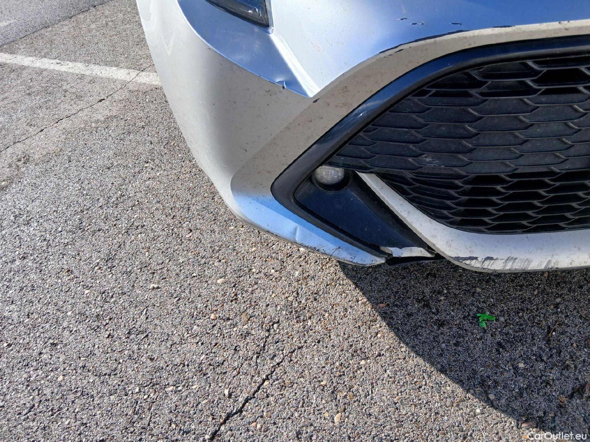  Toyota  Corolla TOYOTA  1.8 125H ACTIVE TECH E-CVT #9