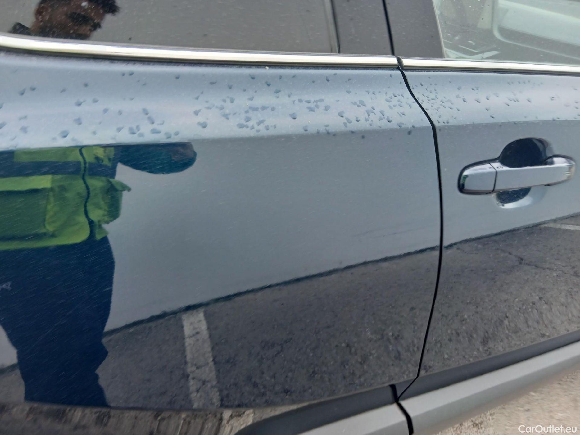  Toyota  C-HR TOYOTA  / 2019 / 5P / todoterreno 2.0 180H Advance #14