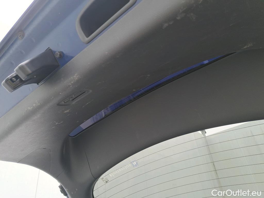  Hyundai   Ioniq HYUNDAI / 2019 / 5P / berlina con portón 1.6 GDI HEV Klass DT #12