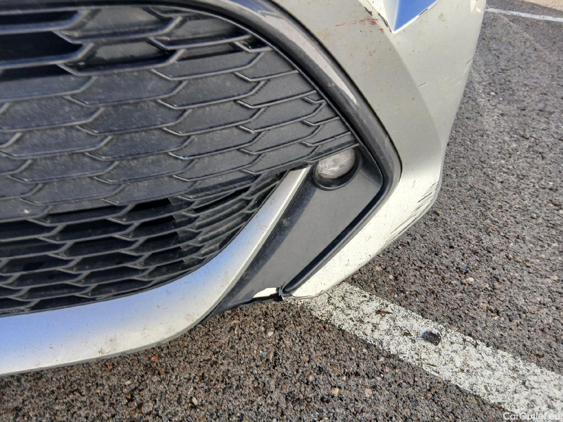  Toyota  Corolla TOYOTA  1.8 125H ACTIVE TECH E-CVT #12