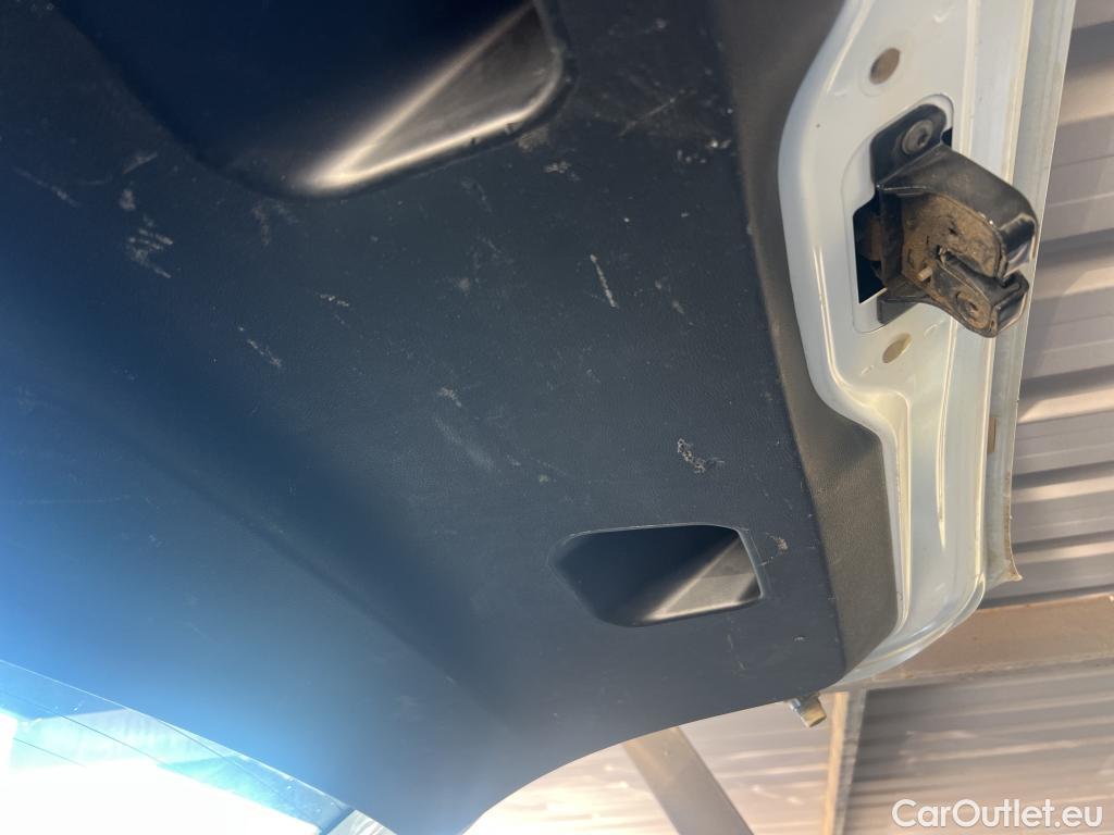  Dacia  Duster DACIA  / 2018 / 5P / todoterreno Comfort TCE 74kW(100CV) ECO-G 4X2 #7