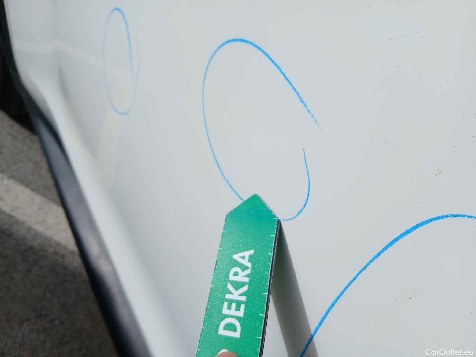  Nissan  Juke NISSAN  / 2014 / 5P / crossover G.E6D-Temp 83kW (112 CV) 5M/T ACENTA (CX) #12