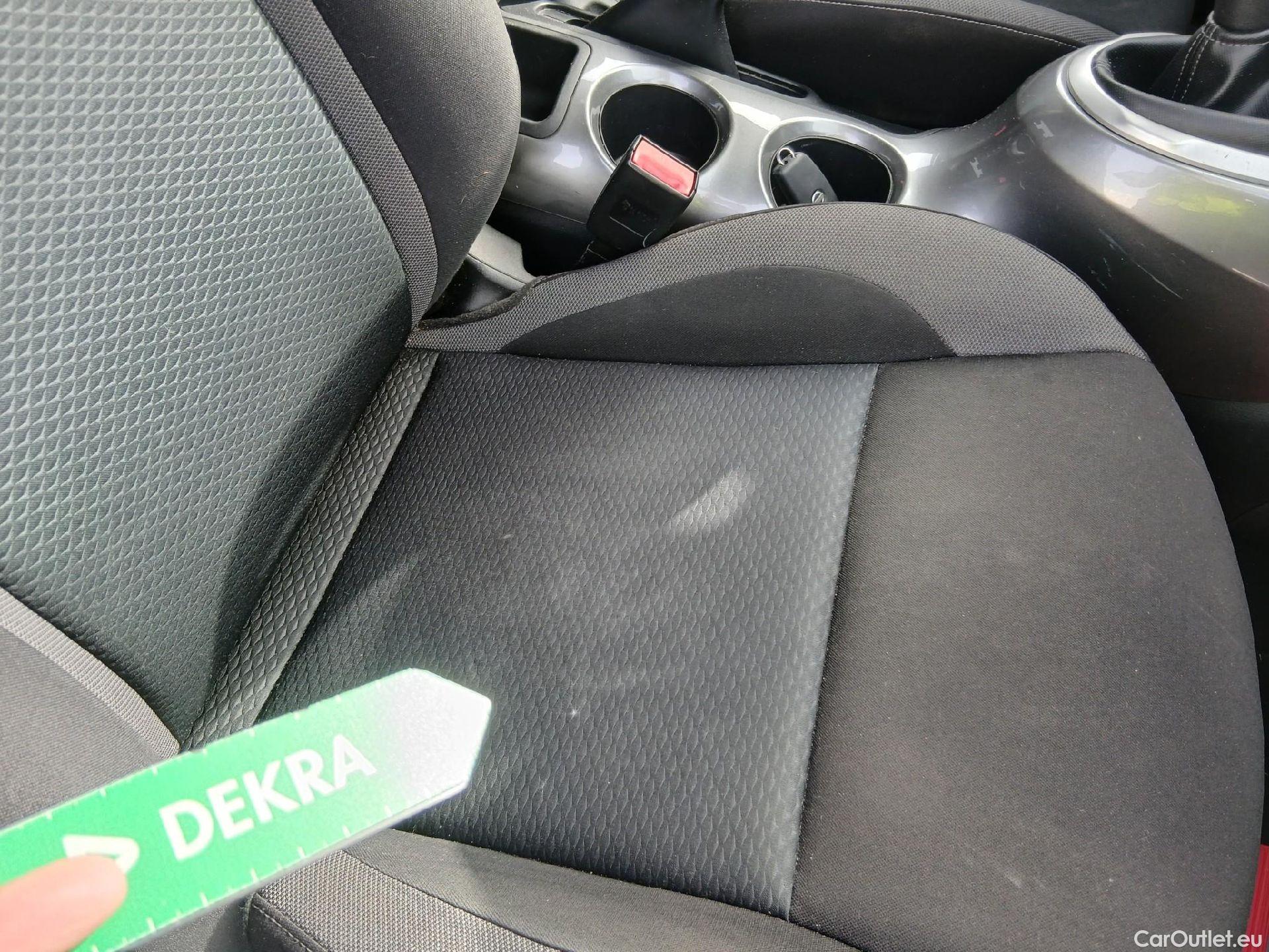  Nissan  Juke NISSAN  / 2014 / 5P / crossover G.E6D-Temp 83kW (112 CV) 5M/T ACENTA (CX) #18