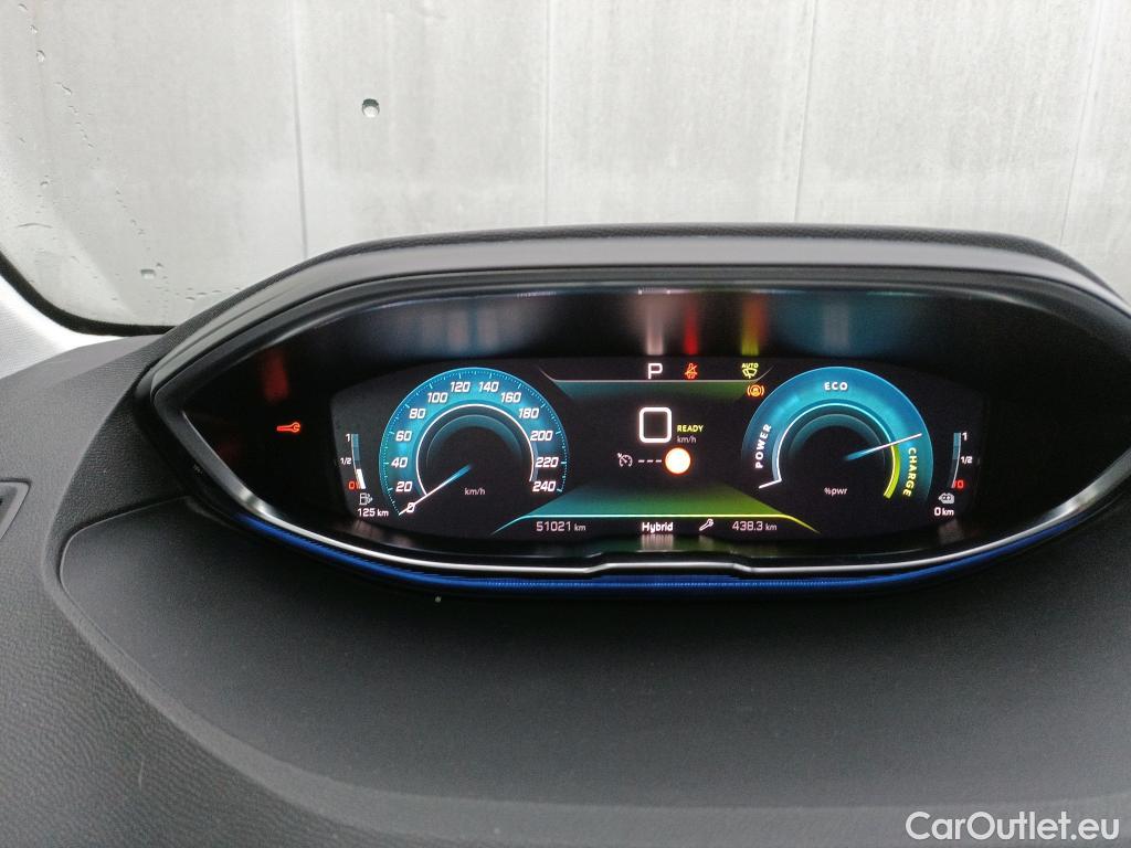  Peugeot  3008 PEUGEOT  Hybrid / 2020 / 5P / todoterreno 225 e-EAT8 Allure (AC2) #19
