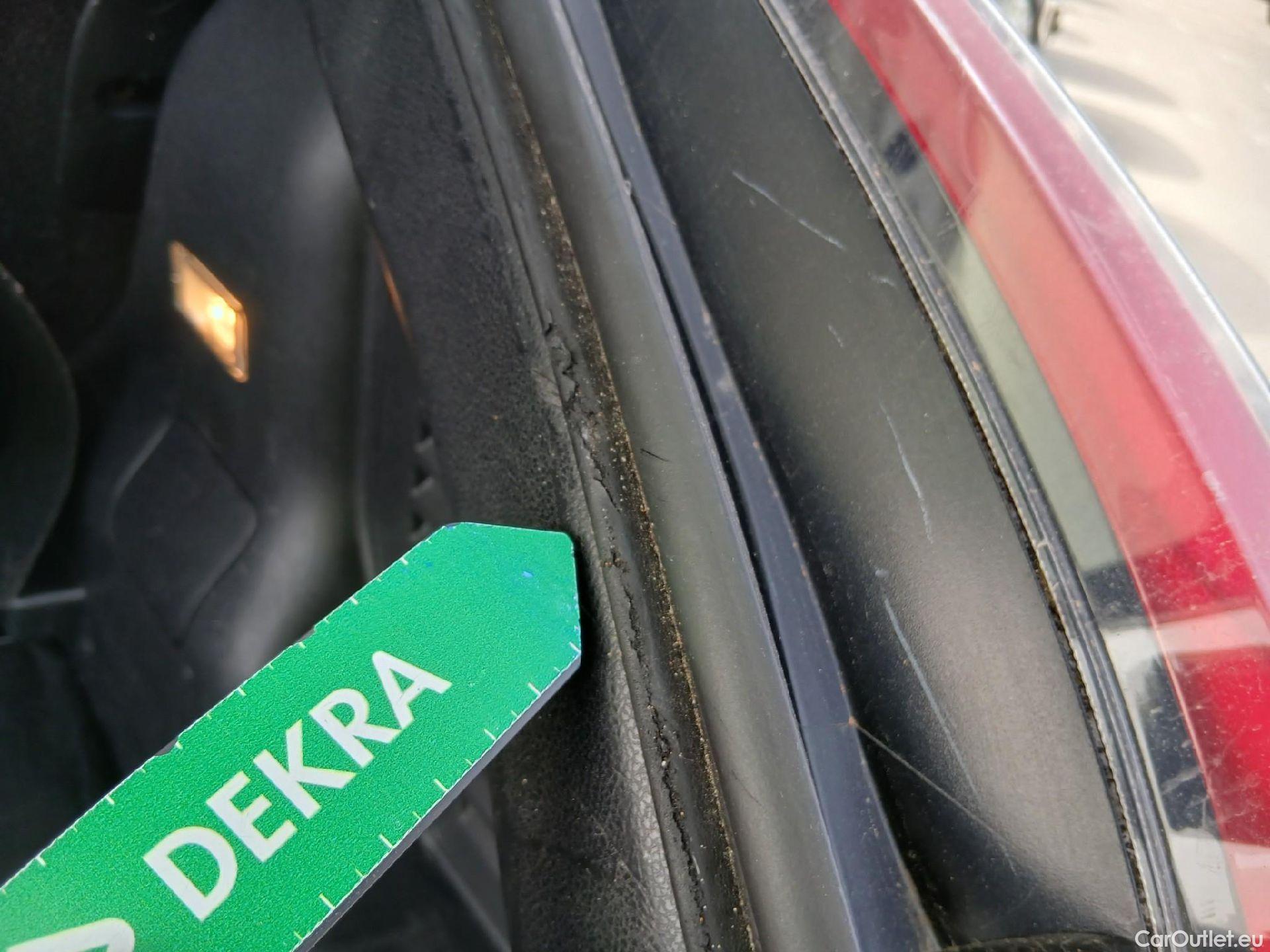  Nissan  Juke NISSAN  / 2014 / 5P / crossover G.E6D-Temp 83kW (112 CV) 5M/T ACENTA (CX) #29