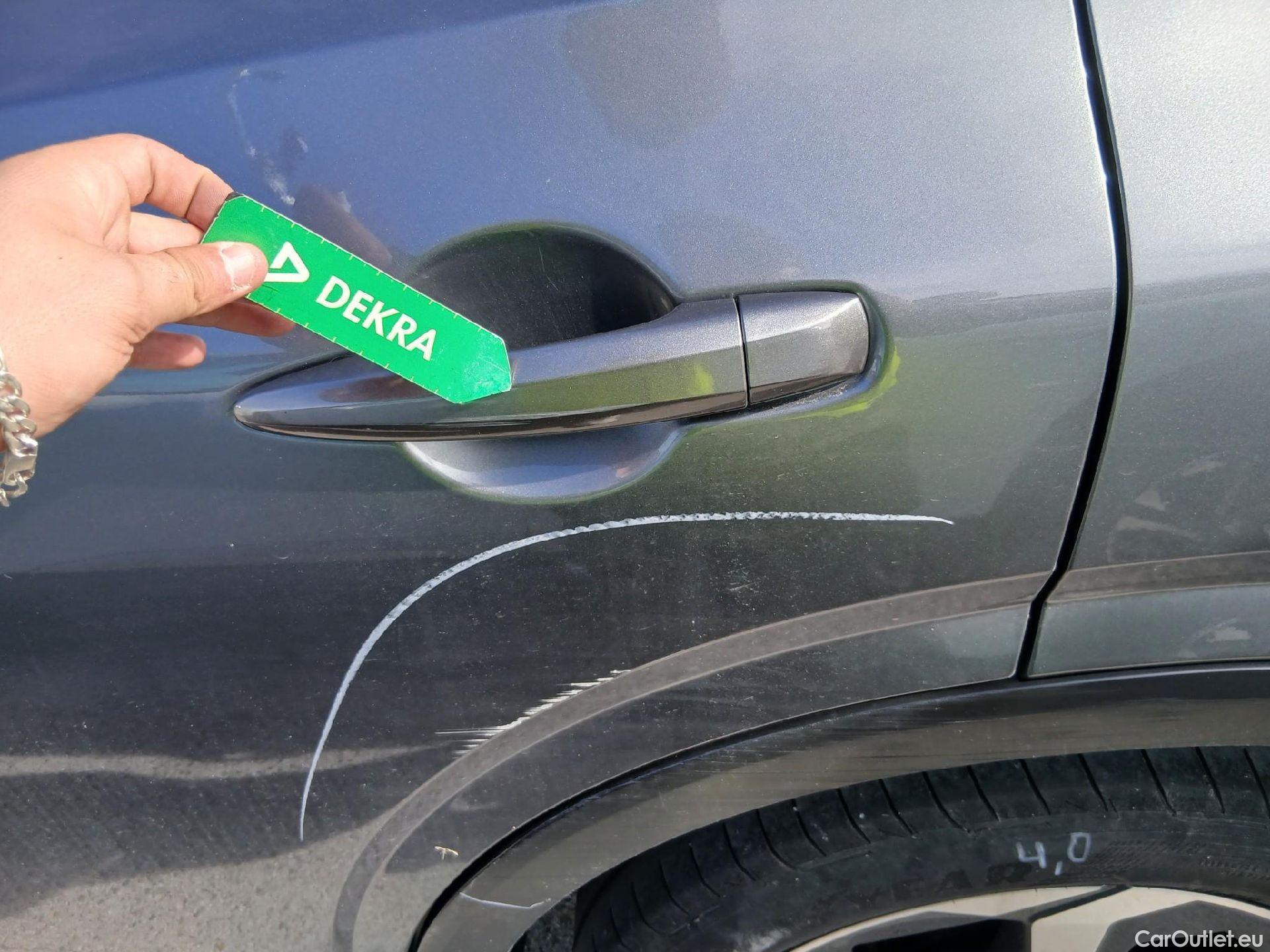  Nissan  Qashqai NISSAN  / 2021 / 5P / todoterreno DIG-T 116kW Xtronic N-Connecta (Skyline) #38