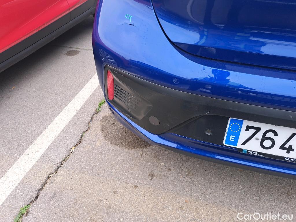  Hyundai   Ioniq HYUNDAI / 2019 / 5P / berlina con portón 1.6 GDI HEV Klass DT #14