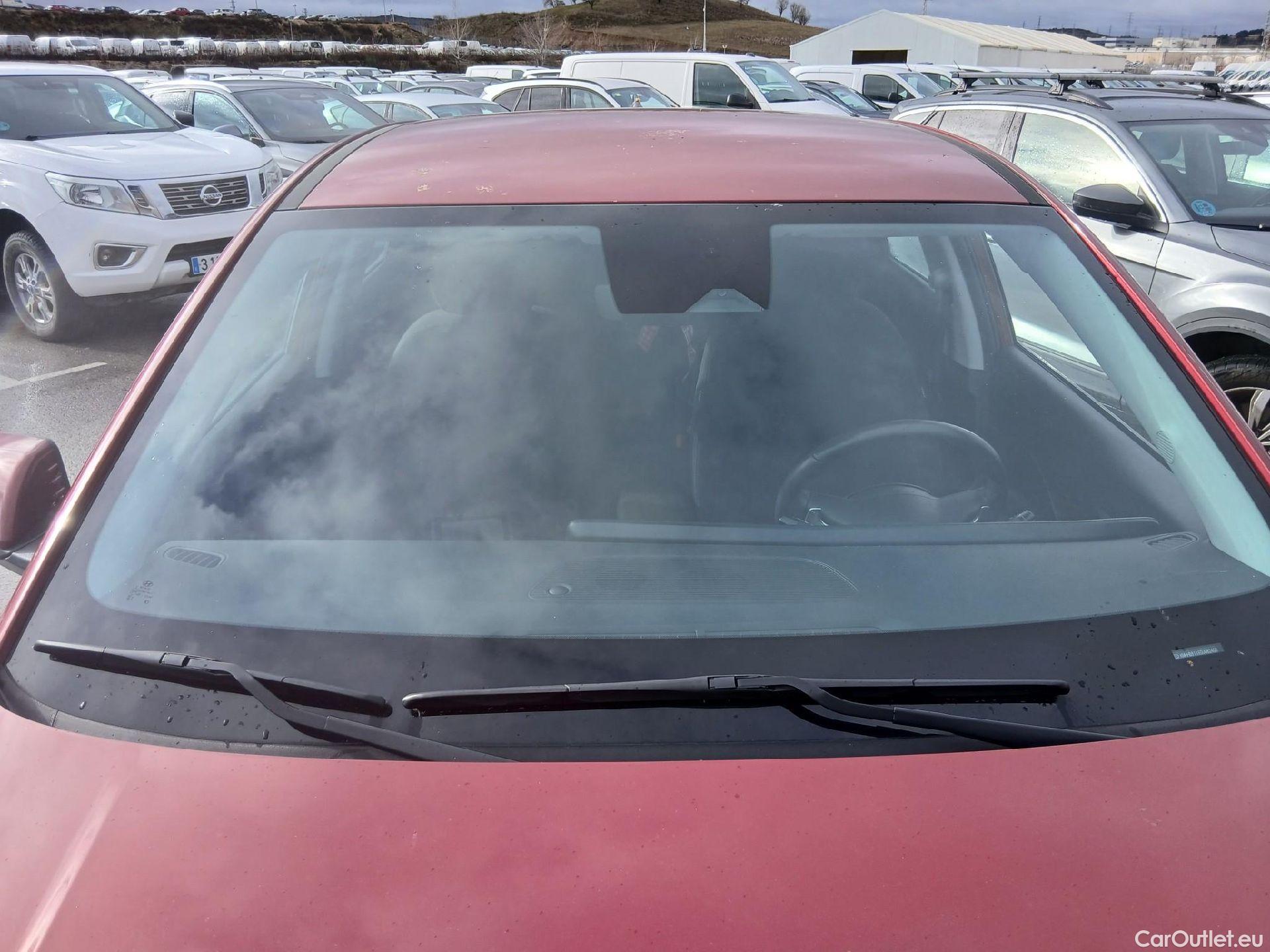  Hyundai  Konna HYUNDAI Kona / 2023 / 5P / todoterreno HEV 1.6GDI 129CV DT Maxx #1