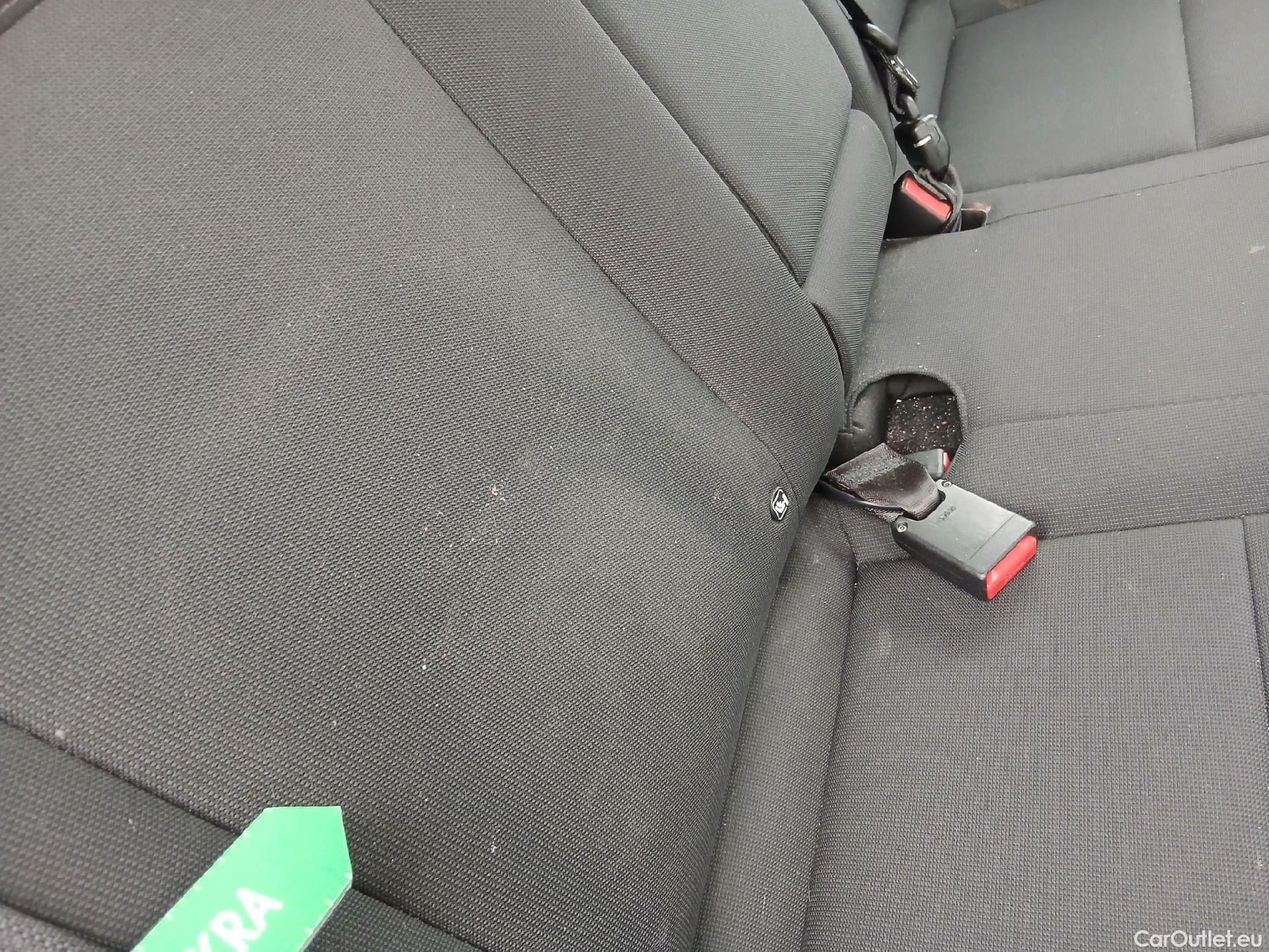  Hyundai  Konna HYUNDAI Kona / 2023 / 5P / todoterreno HEV 1.6GDI 129CV DT Maxx #20