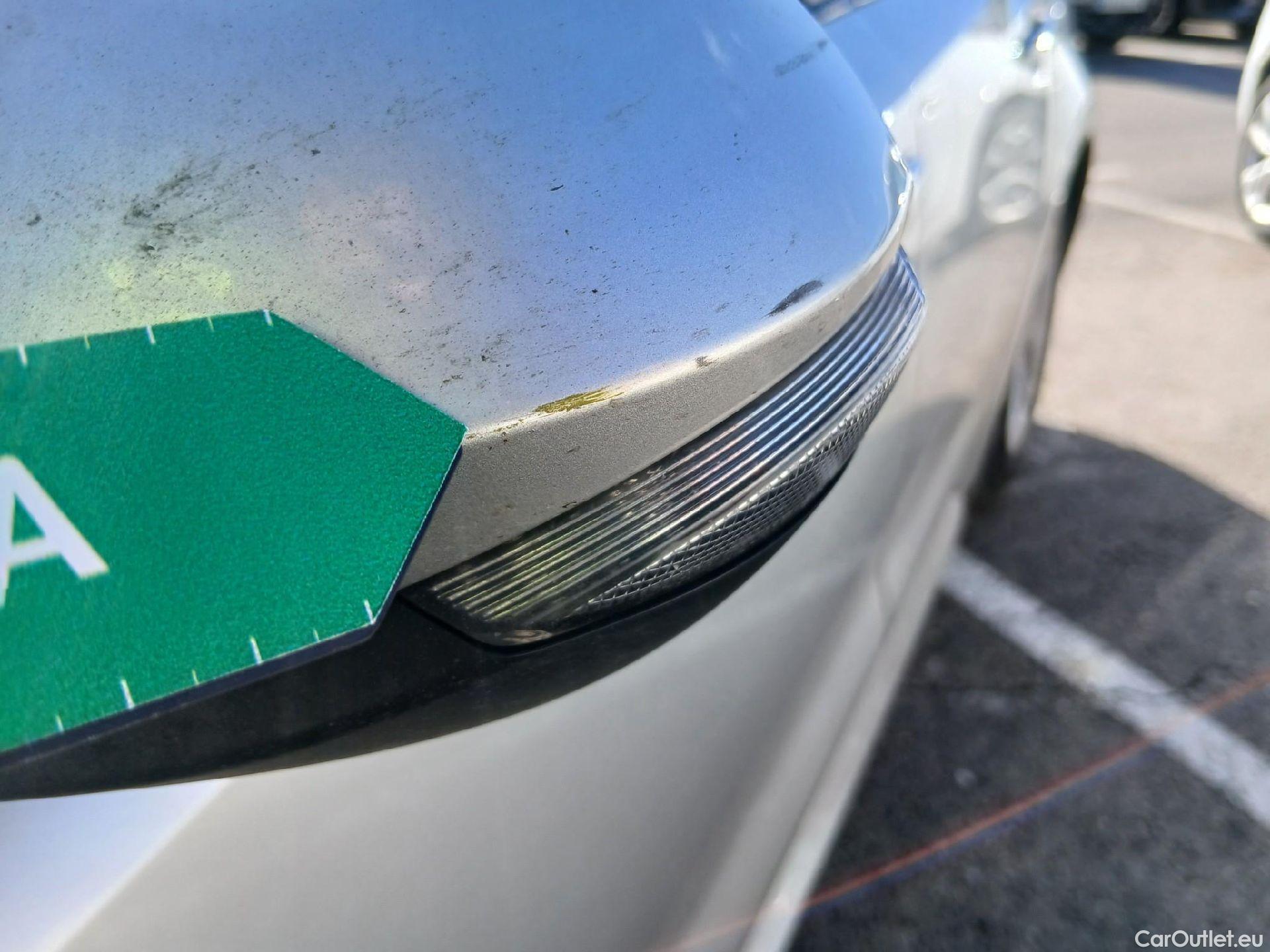  Toyota  Corolla TOYOTA  1.8 125H ACTIVE TECH E-CVT #18