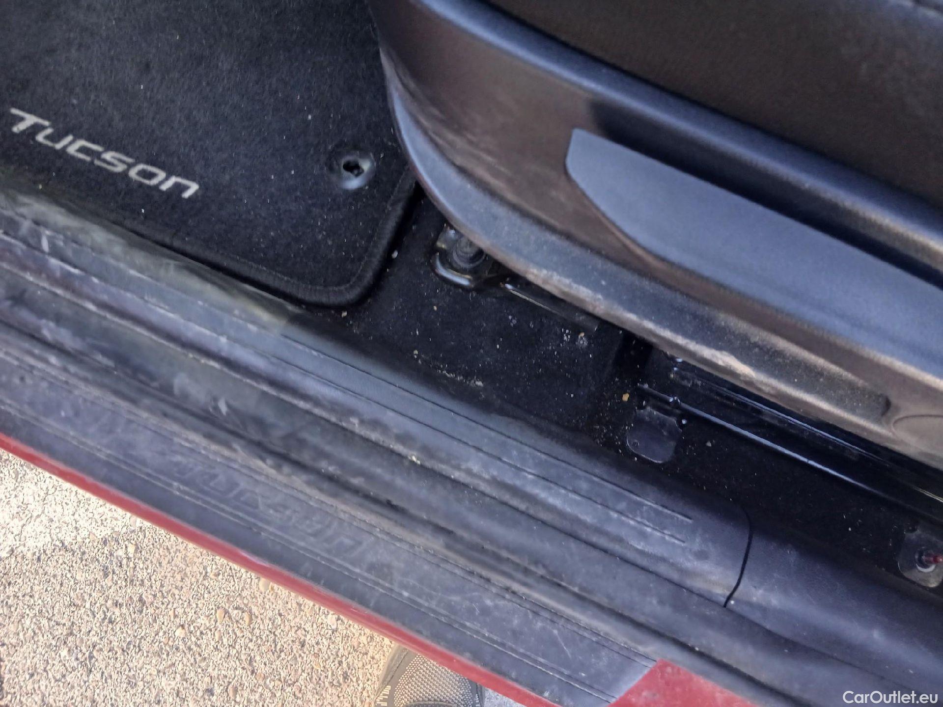  Hyundai  Tucson HYUNDAI  / 2020 / 5P / todoterreno 1.6 TGDI PHEV 195kW Tecno Sky Auto 4x4 #3