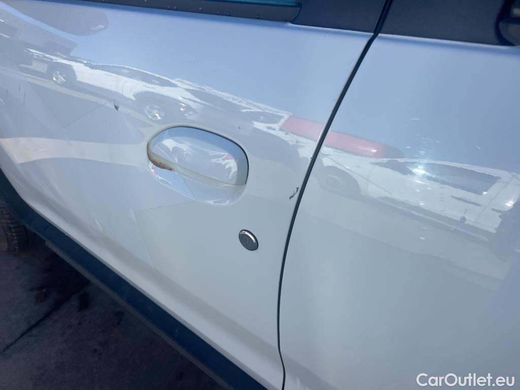  Dacia  Duster DACIA  / 2018 / 5P / todoterreno Comfort TCE 74kW(100CV) ECO-G 4X2 #5