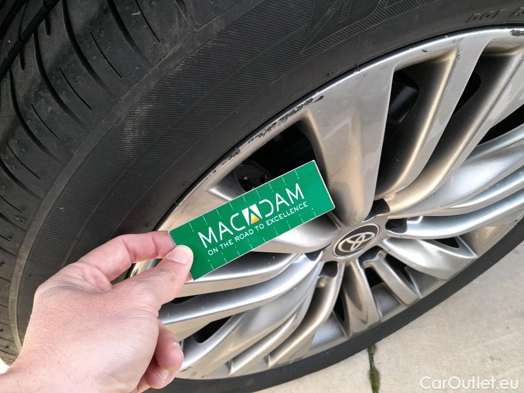  Toyota  Highlander TOYOTA  / 2021 / 5P / todoterreno 2.5 Advance P. Especial #10