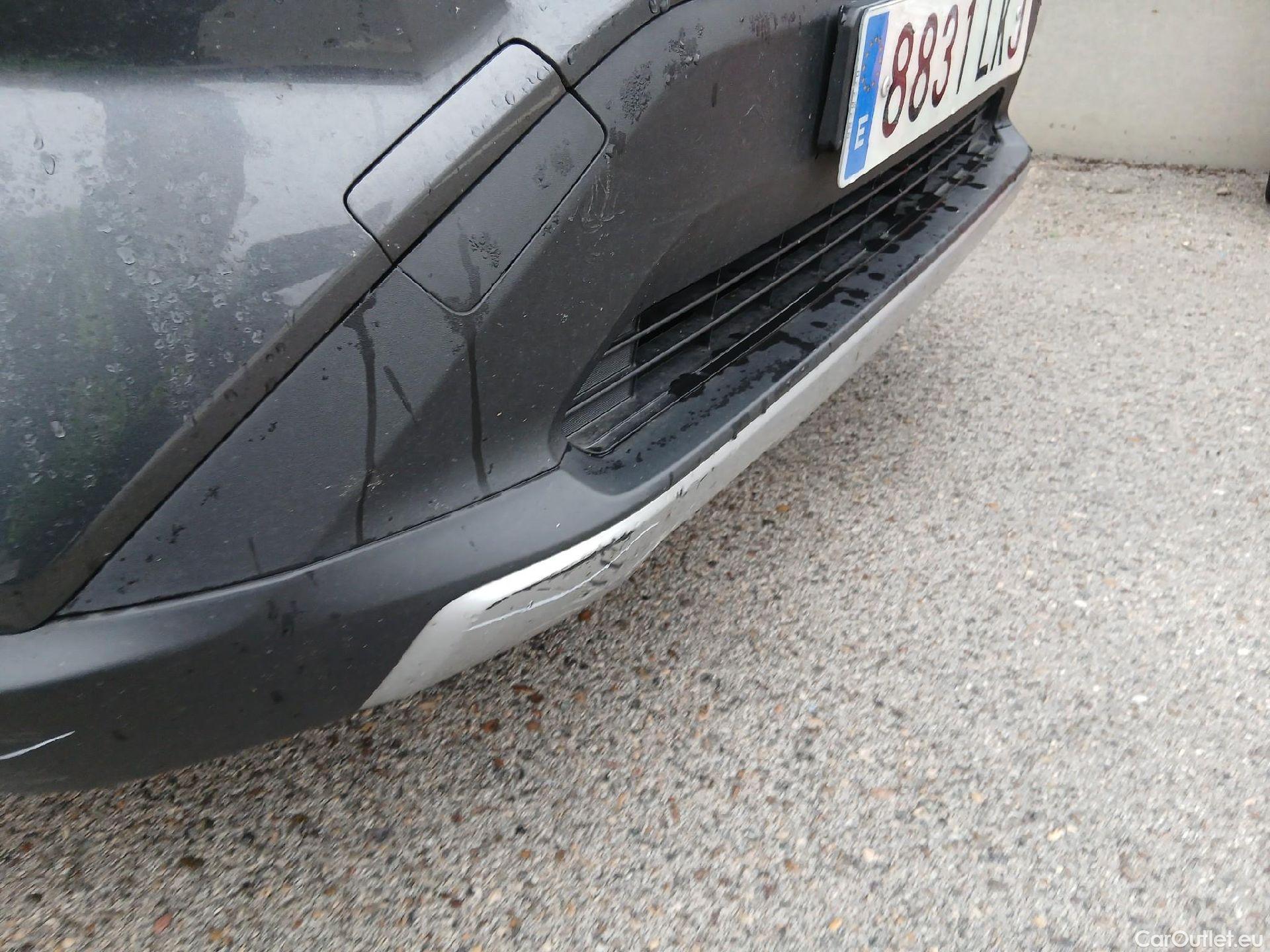  Toyota  RAV4 TOYOTA  / 2018 / 5P / todoterreno 2.5l 220H Advance #7