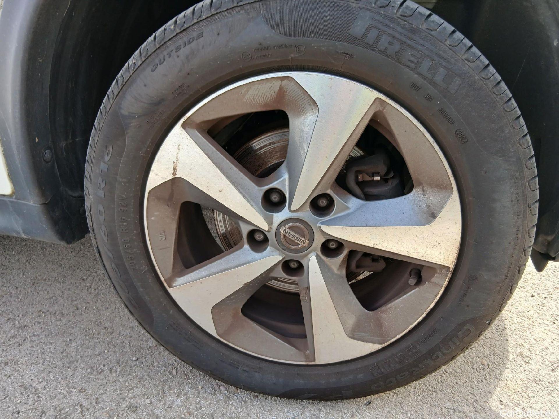  Nissan  Juke NISSAN  / 2014 / 5P / crossover G.E6D-Temp 83kW (112 CV) 5M/T ACENTA (CX) #43