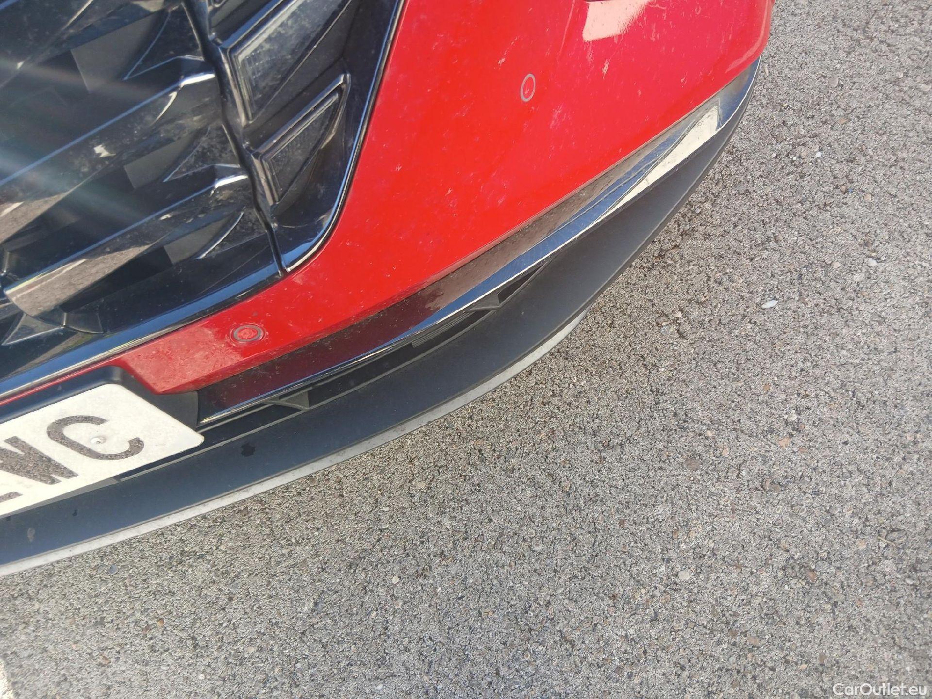  Hyundai  Tucson HYUNDAI  / 2020 / 5P / todoterreno 1.6 TGDI PHEV 195kW Tecno Sky Auto 4x4 #11