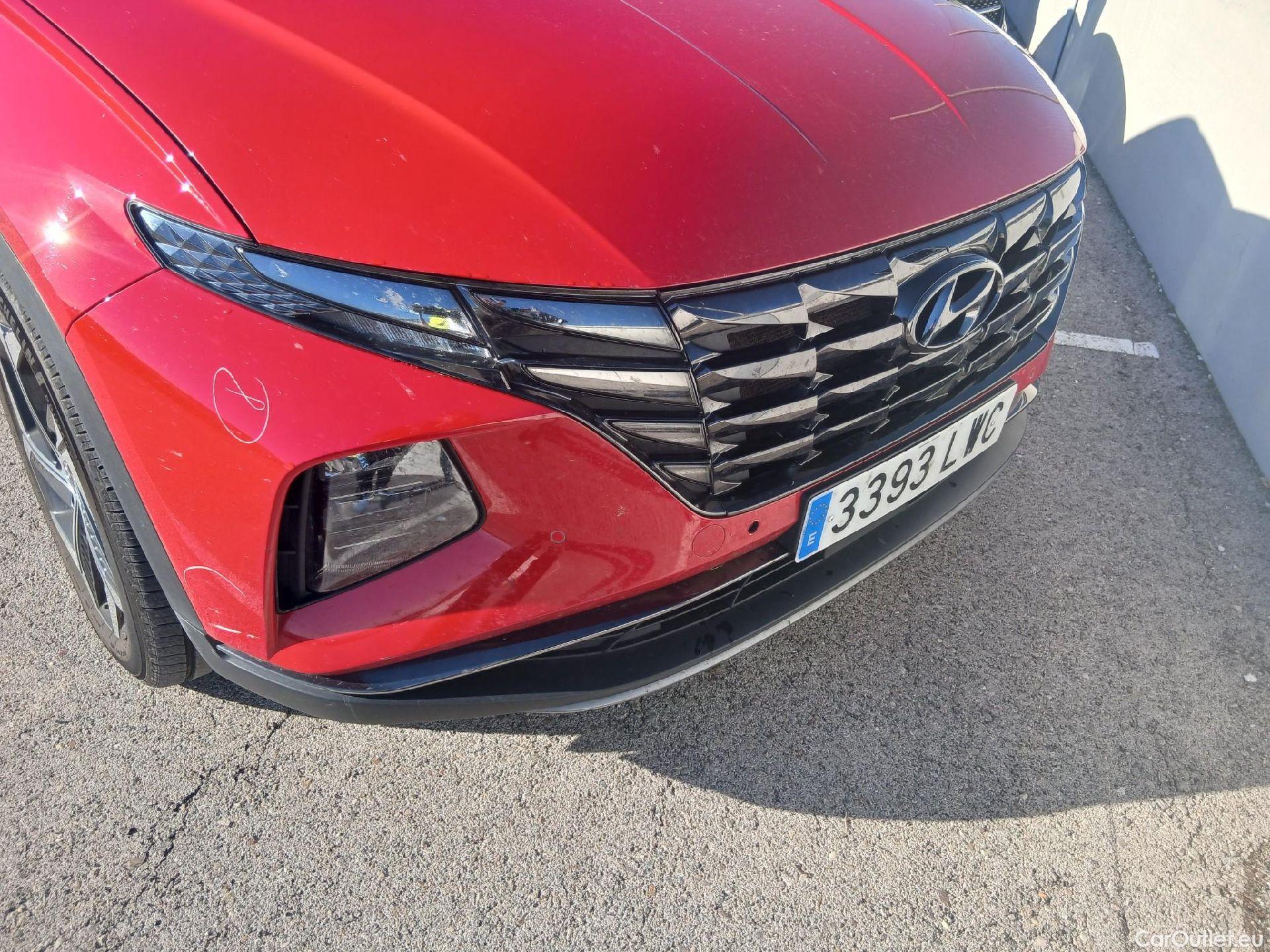  Hyundai  Tucson HYUNDAI  / 2020 / 5P / todoterreno 1.6 TGDI PHEV 195kW Tecno Sky Auto 4x4 #8