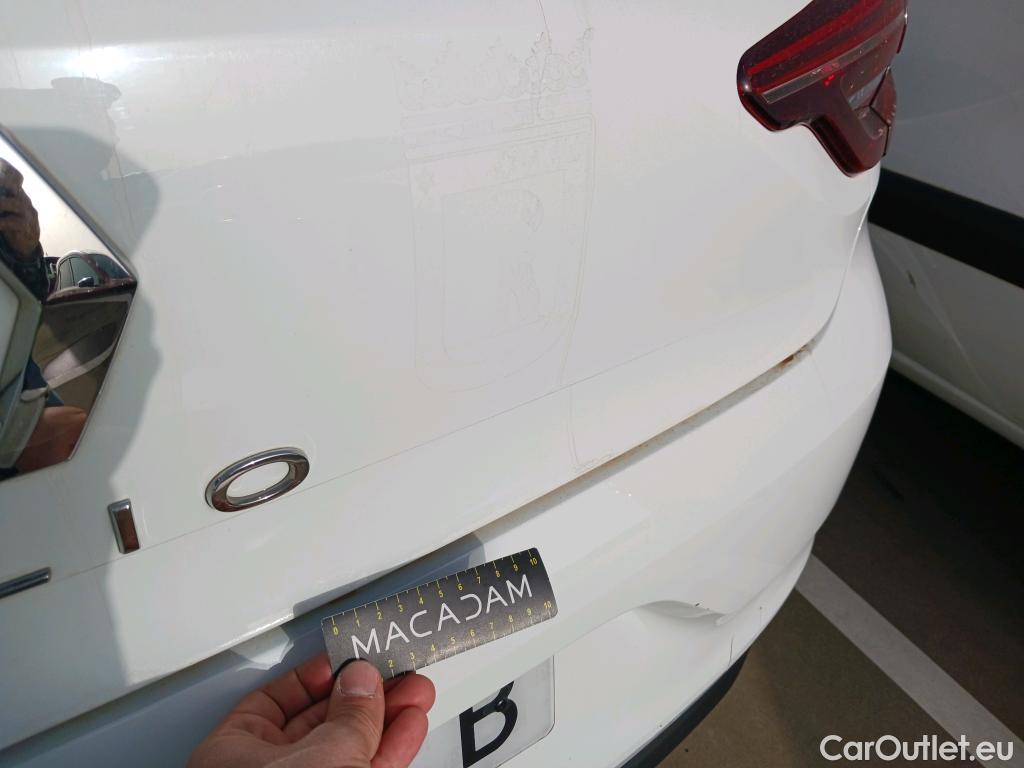  Renault  Clio RENAULT  / 2019 / 5P / berlina con portón Business TCe 74 kW (100CV) GLP #12