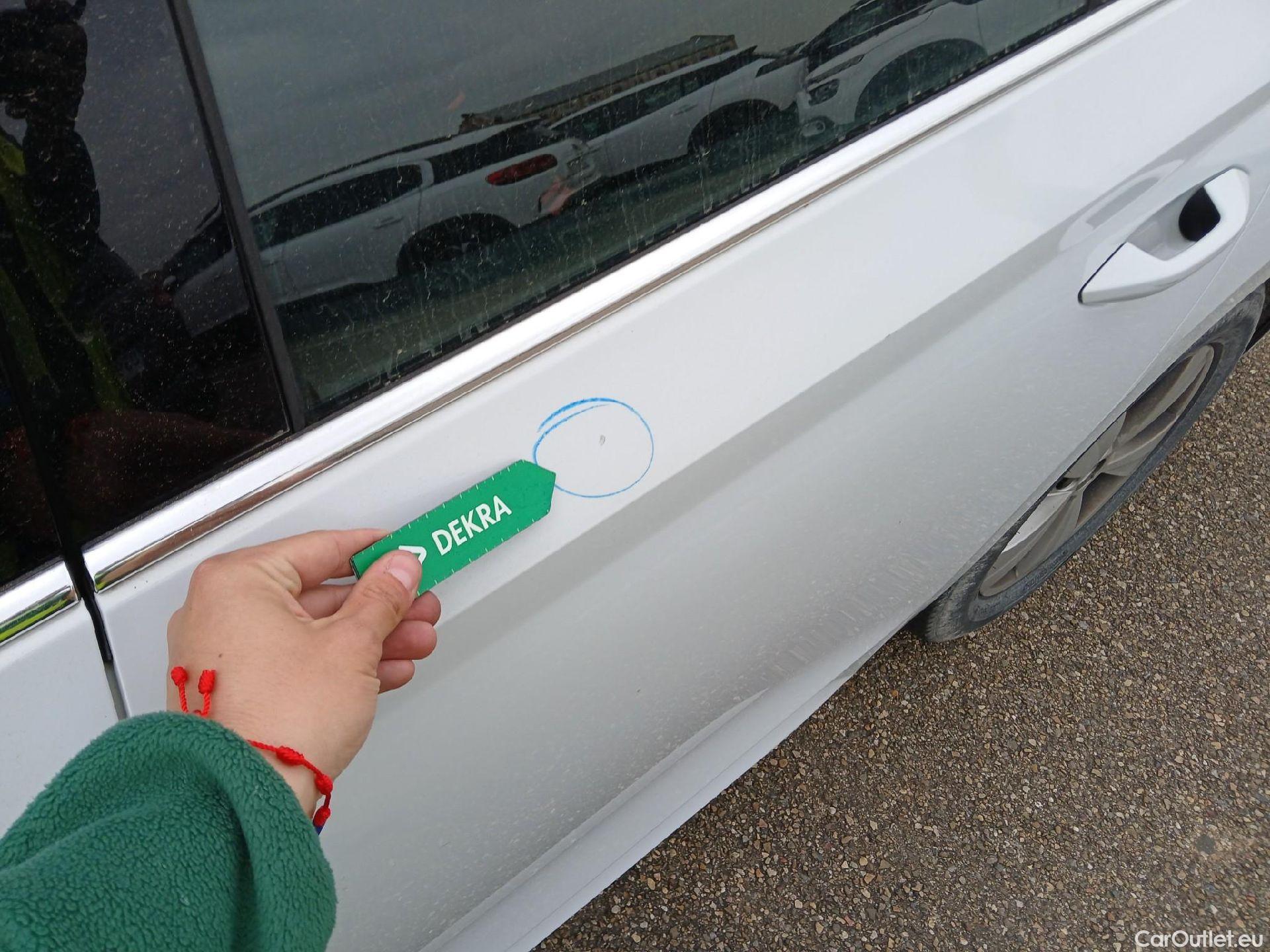  Skoda  Octavia SKODA  / 2020 / 5P / familiar Combi 2.0 TDI 110kW(150CV) DSG Ambition #9