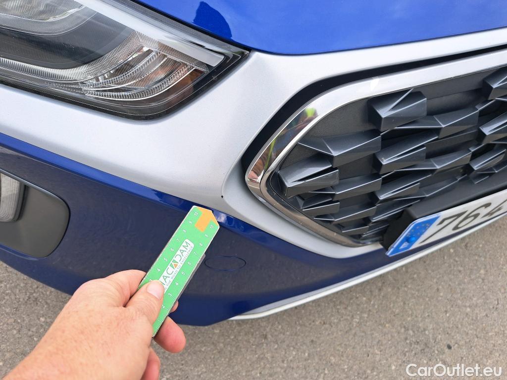  Hyundai   Ioniq HYUNDAI / 2019 / 5P / berlina con portón 1.6 GDI HEV Klass DT #33