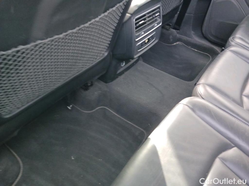  Audi  Q7 AUDI  / 2019 / 5P / todoterreno Competition 60 TFSIe 335kW(456CV) quattro tip #20