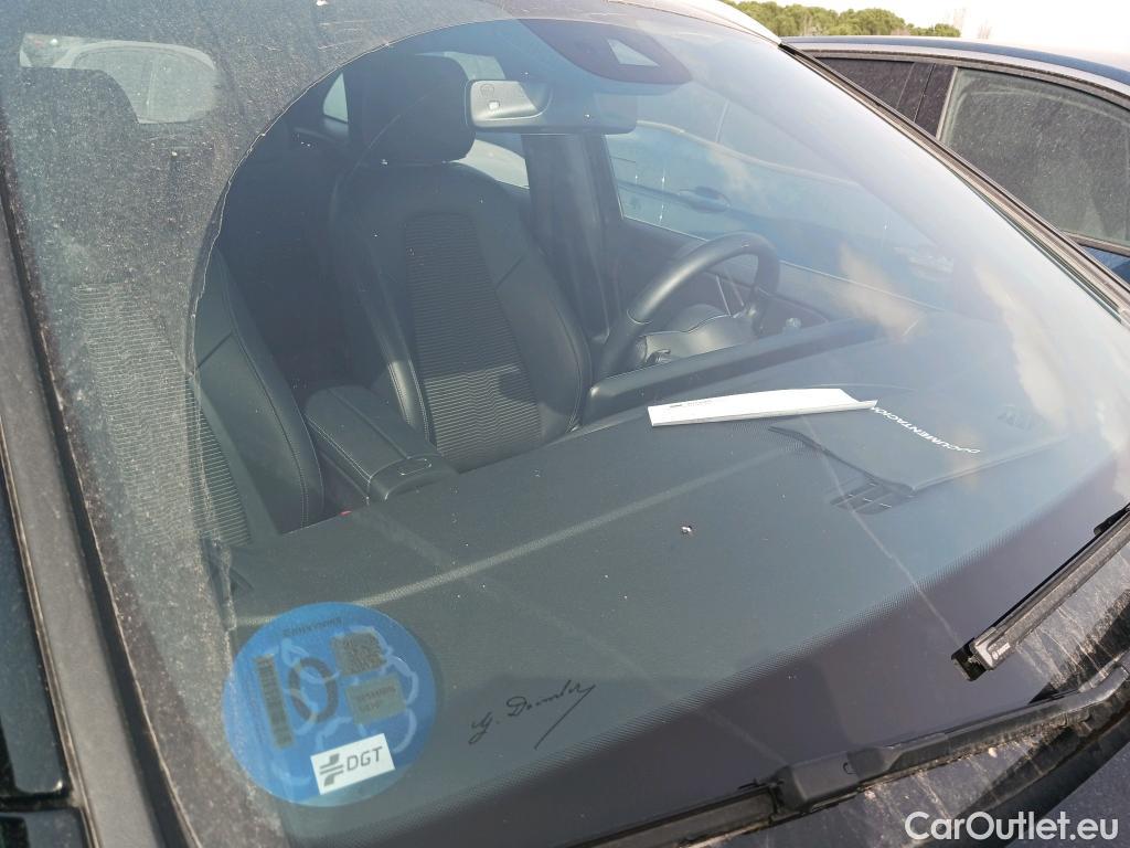  Mercedes  GLA MERCEDES-BENZ  / 2020 / 5P / todoterreno  250 e #1