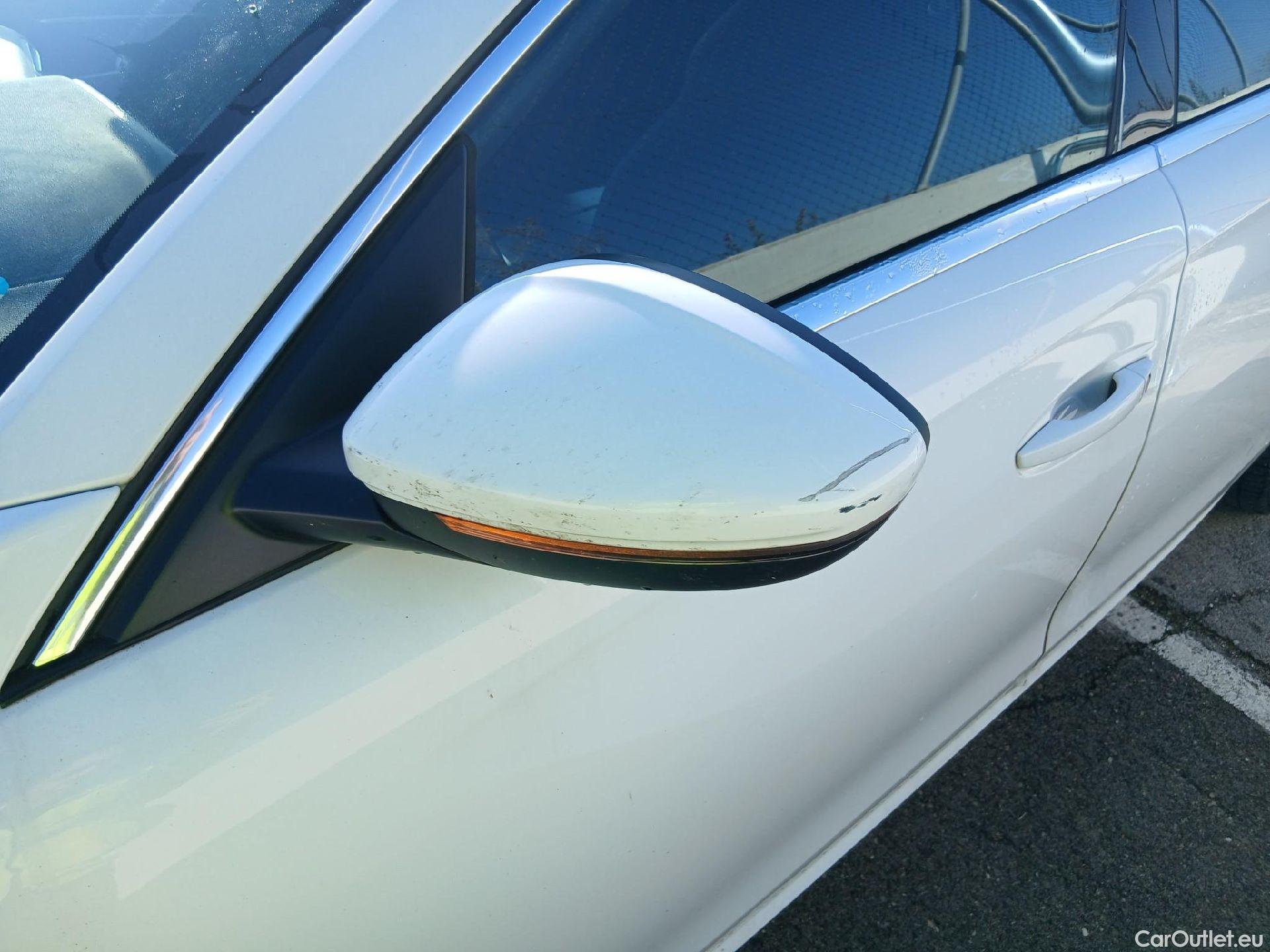  Peugeot  508 PEUGEOT  / 2018 / 5P / berlina con portón 5P Business Line BlueHDi 96kW S&S 6vel #16