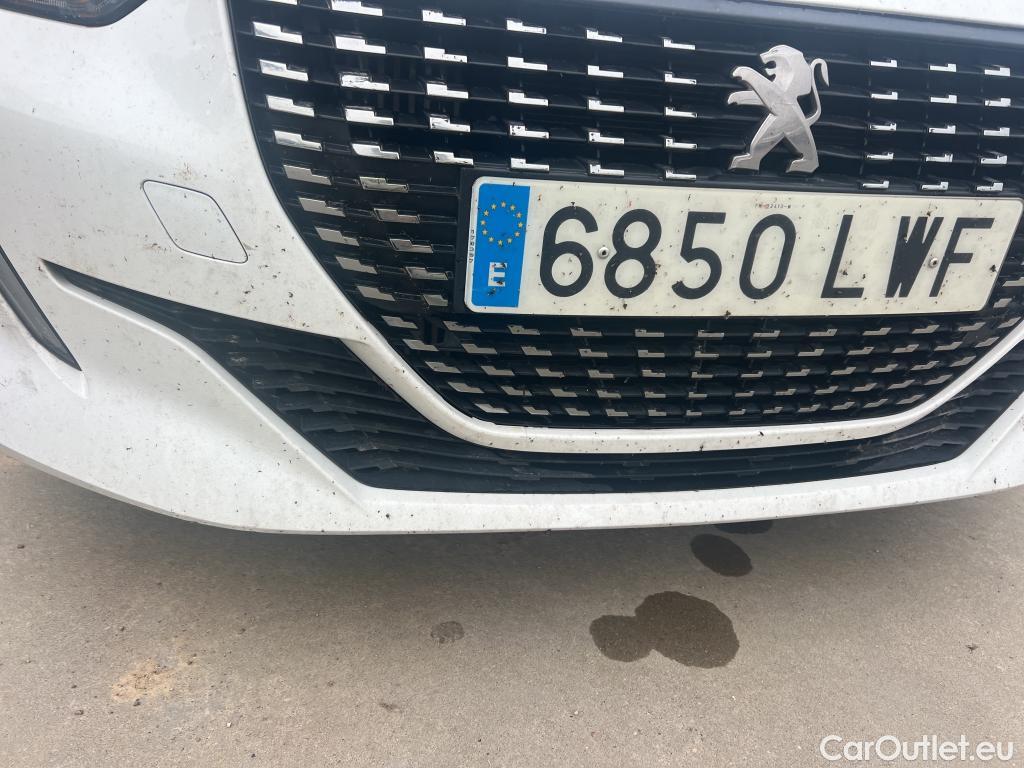  Peugeot  208 PEUGEOT  / 2019 / 5P / berlina con portón BlueHDi 73kW (100CV) Active Pack (AC) #1