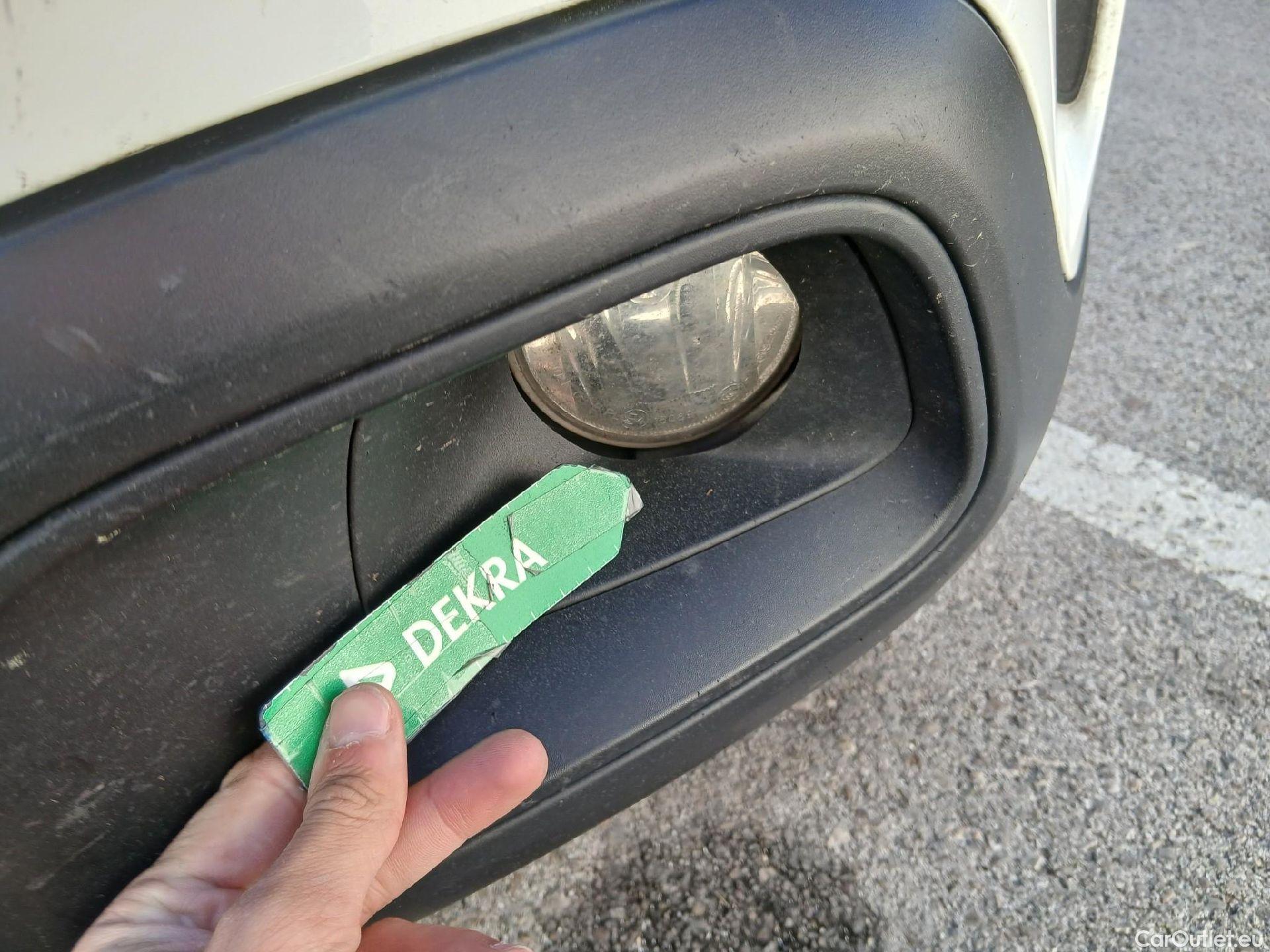  Citroen  C4 Cactus CITROEN  / 2018 / 5P / berlina con portón BlueHDi 100 S&S Feel #10