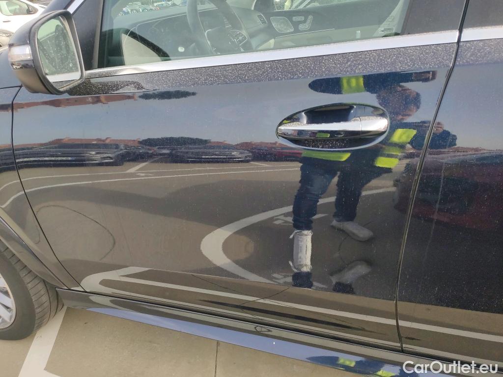  Mercedes  G-Klasee GLE Coupe GLE 300 d 4Matic Coupe (167.309)AMG 2.0 AMG Line 290CV AT9 E6d #9