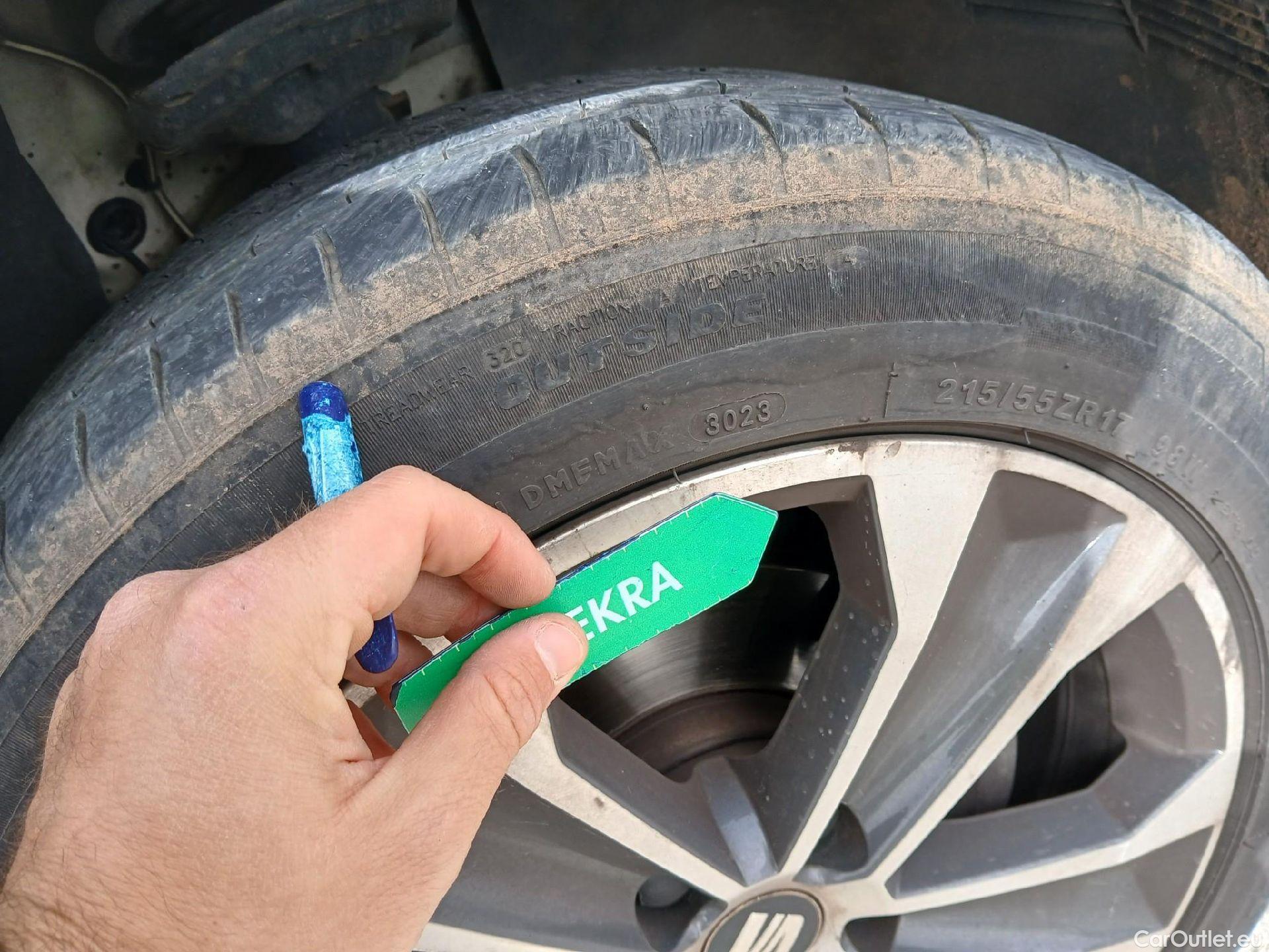  Seat  ATECA SEAT  1.0 TSI 85kW (115CV) St&Sp Style Eco MY20 #25