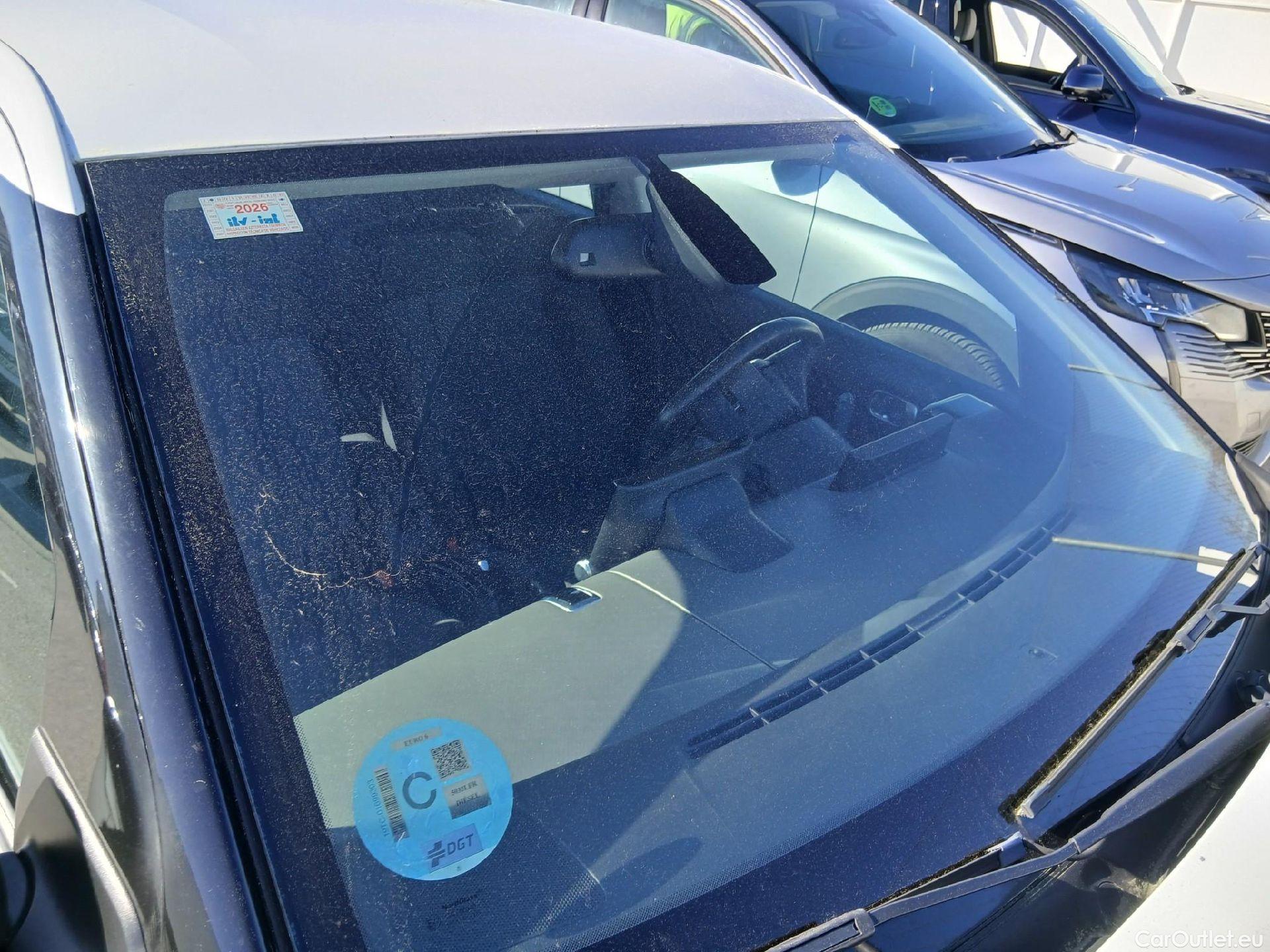  Citroen  C4 Cactus CITROEN  / 2018 / 5P / berlina con portón BlueHDi 100 S&S Feel #5