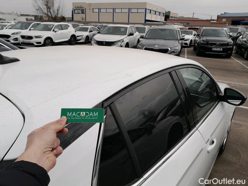  Opel  Corsa OPEL  1.2T XHL 74kW (100CV) Elegance #3