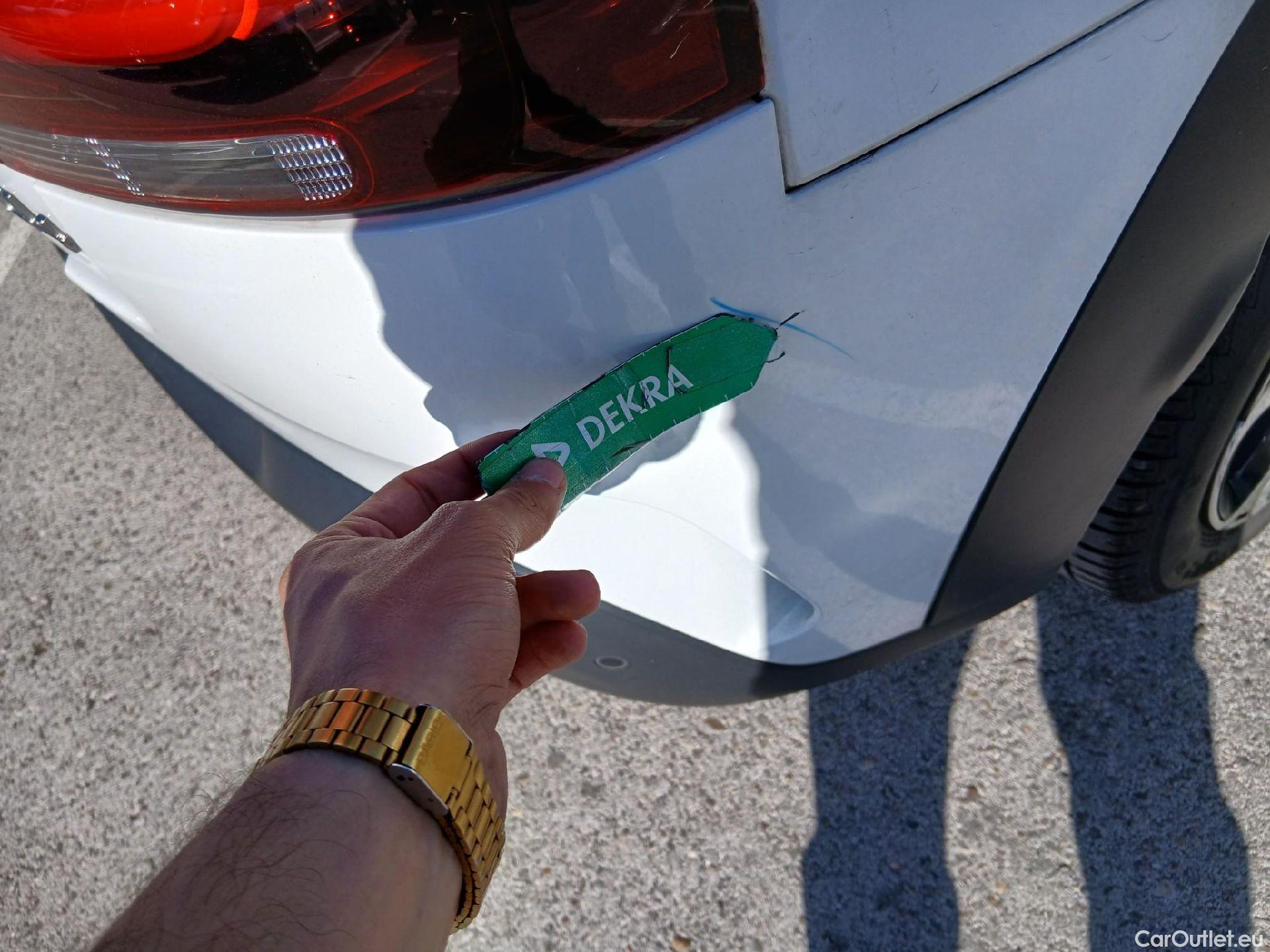  Citroen  C4 Cactus CITROEN  / 2018 / 5P / berlina con portón BlueHDi 100 S&S Feel #25