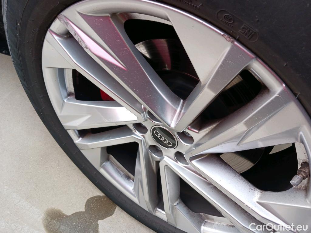  Audi  Q7 AUDI  / 2019 / 5P / todoterreno Competition 60 TFSIe 335kW(456CV) quattro tip #11