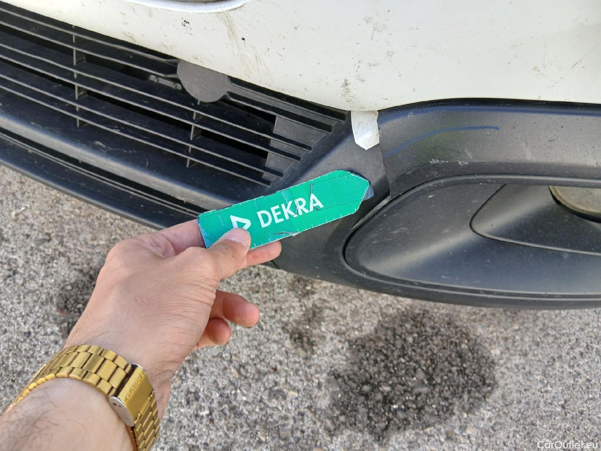  Citroen  C4 Cactus CITROEN  / 2018 / 5P / berlina con portón BlueHDi 100 S&S Feel #8