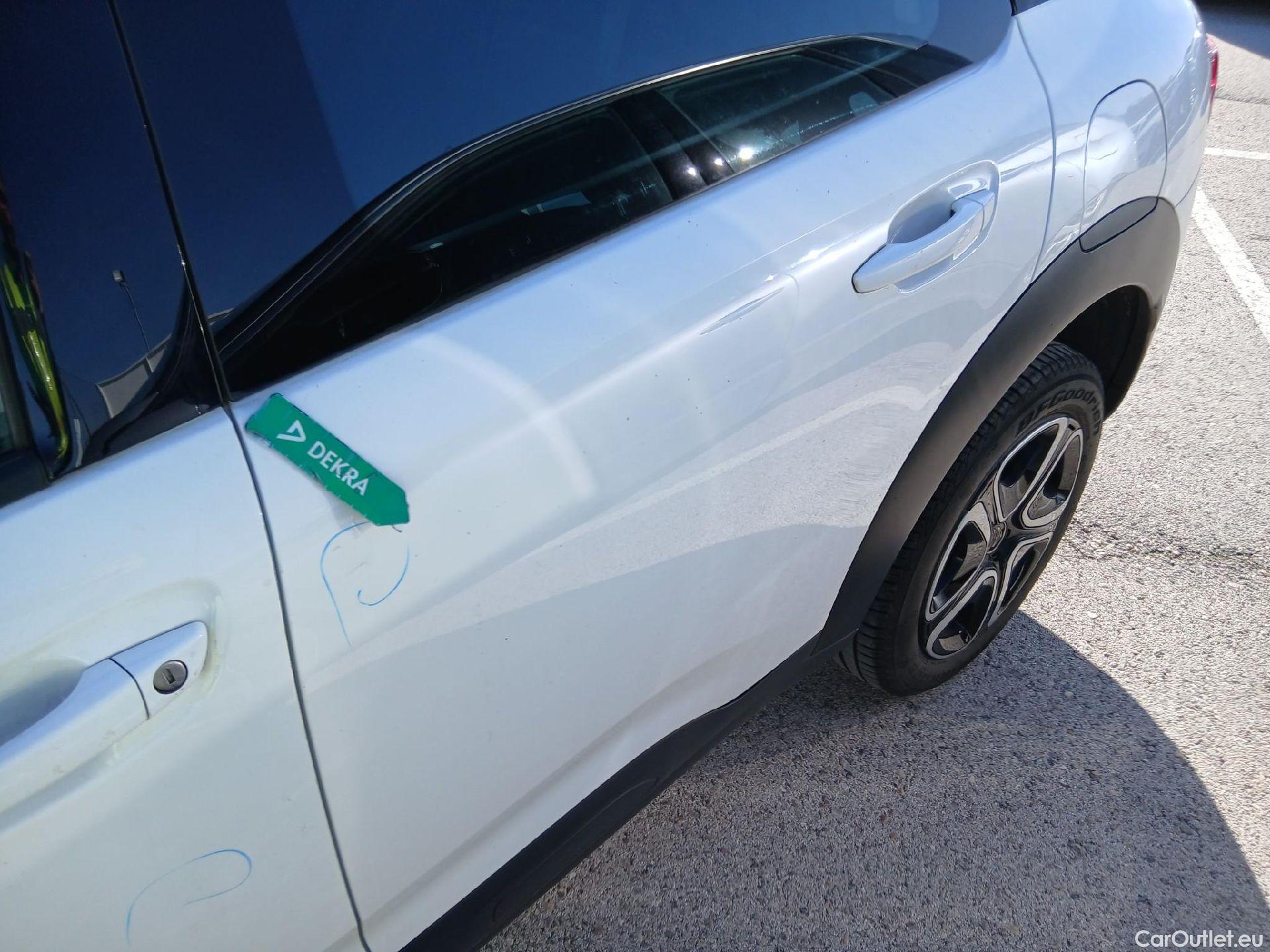  Citroen  C4 Cactus CITROEN  / 2018 / 5P / berlina con portón BlueHDi 100 S&S Feel #17